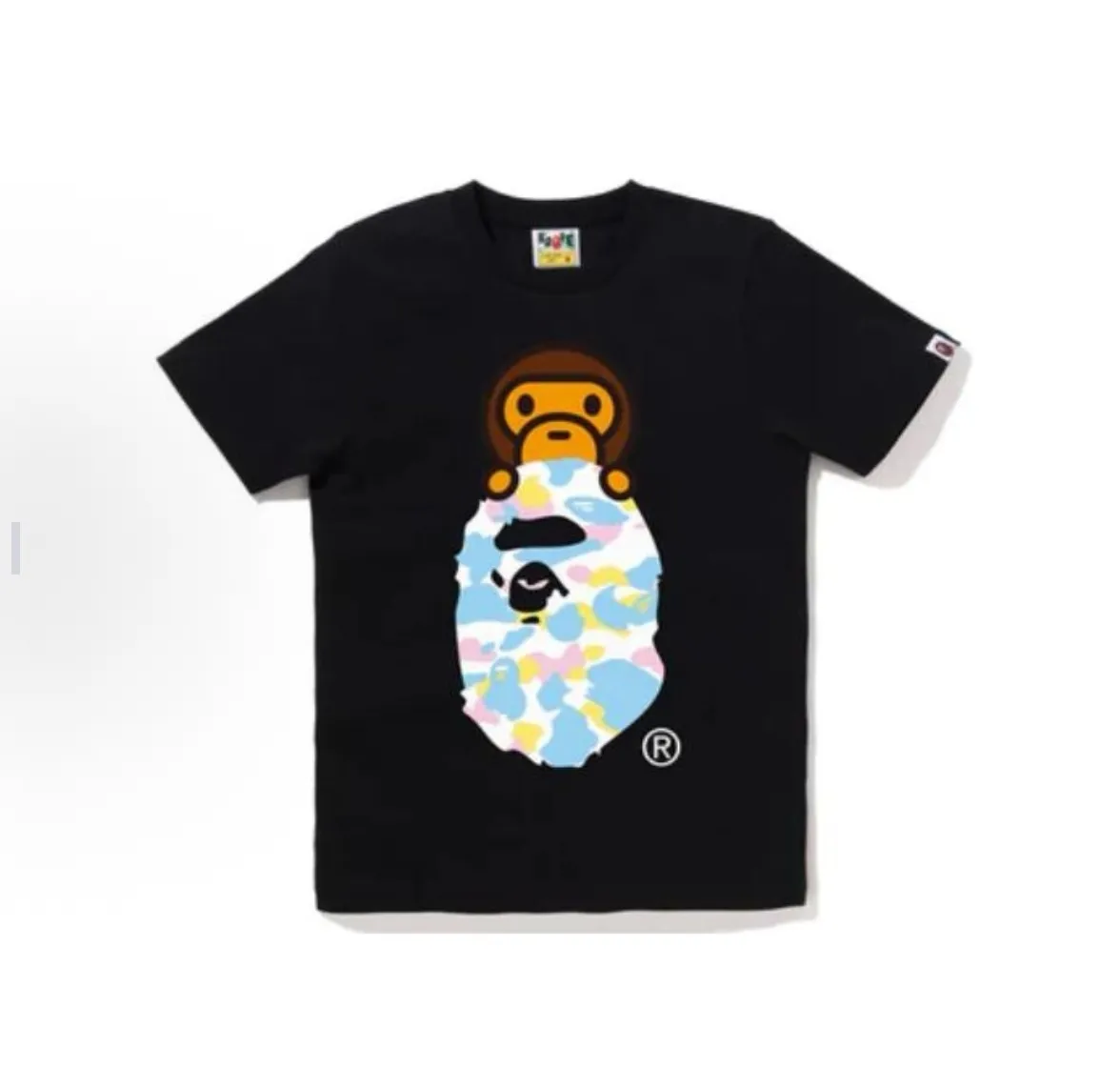 P110 001159 BAPE cartoon print round neck short-sleeved T-shirt, same style for men and women, size smlxlxxl, black and white