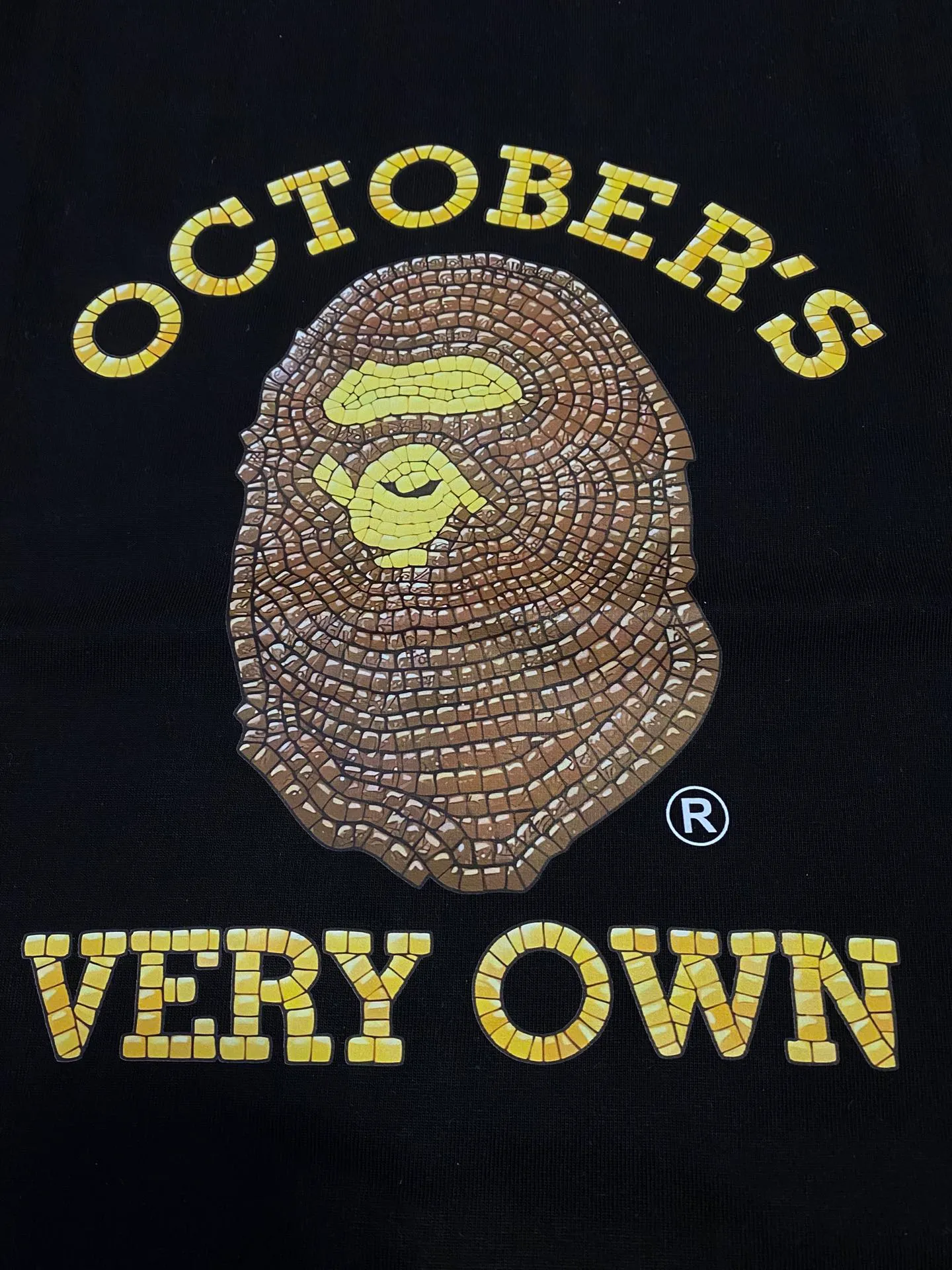 SC138#p110💰 (top version) BAPE✖️OVO co-branded ape head monogram printed short-sleeved T-shirt Made of 260 grams of high-quality high-weave pure cotton fabric, double yarn combed, soft and non-pilling. Imported environmentally friendly printing glue, bright and three-dimensional pattern, quality 💥Same style for men and women. The upper body is trendy. Color: black white Size: S M L XL XXL