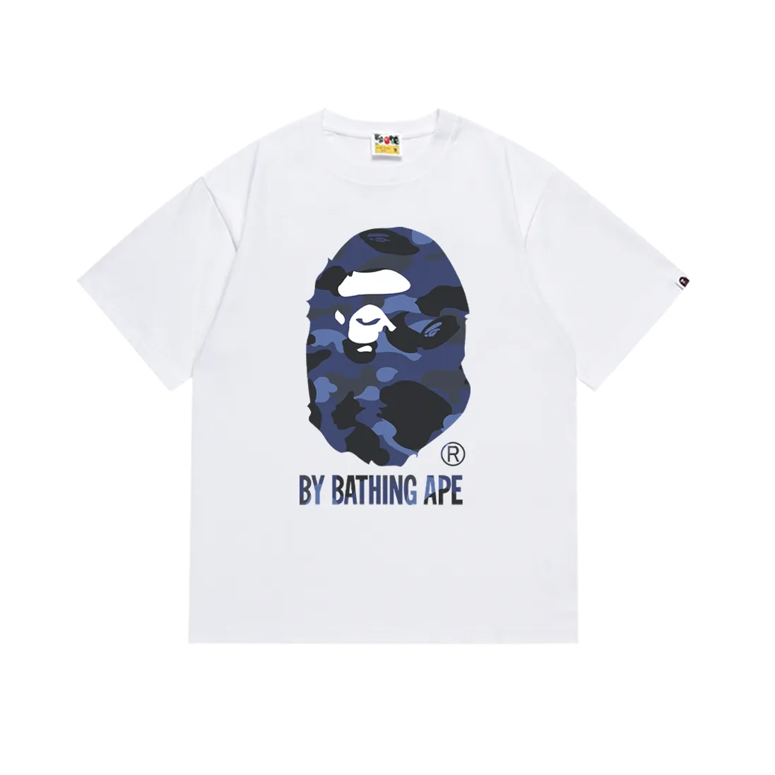 P110 SC045# (top version) BAPE camouflage great ape letter print short-sleeved T-shirt. Made of 260 grams of high-quality high-weave pure cotton fabric. Double yarn combed. The texture is soft and non-pilling. Imported environmentally friendly printing glue. The pattern is bright and three-dimensional. Quality 💥Same style for men and women. The upper body is trendy. Color: black and blue, white and blue, size: S M L XL XXL