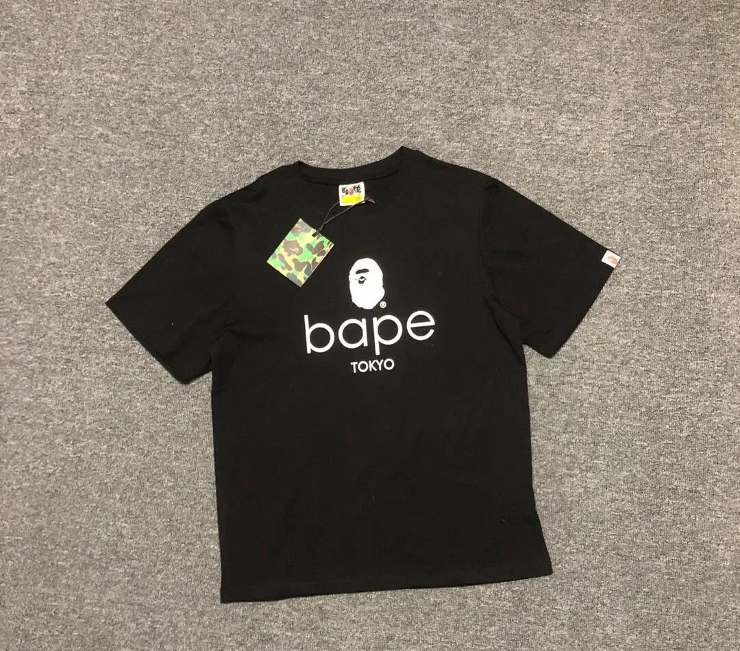 P110 001068 bape ape head letter print couple short-sleeved T-shirt, same style for men and women, size smlxlxxl, black and white