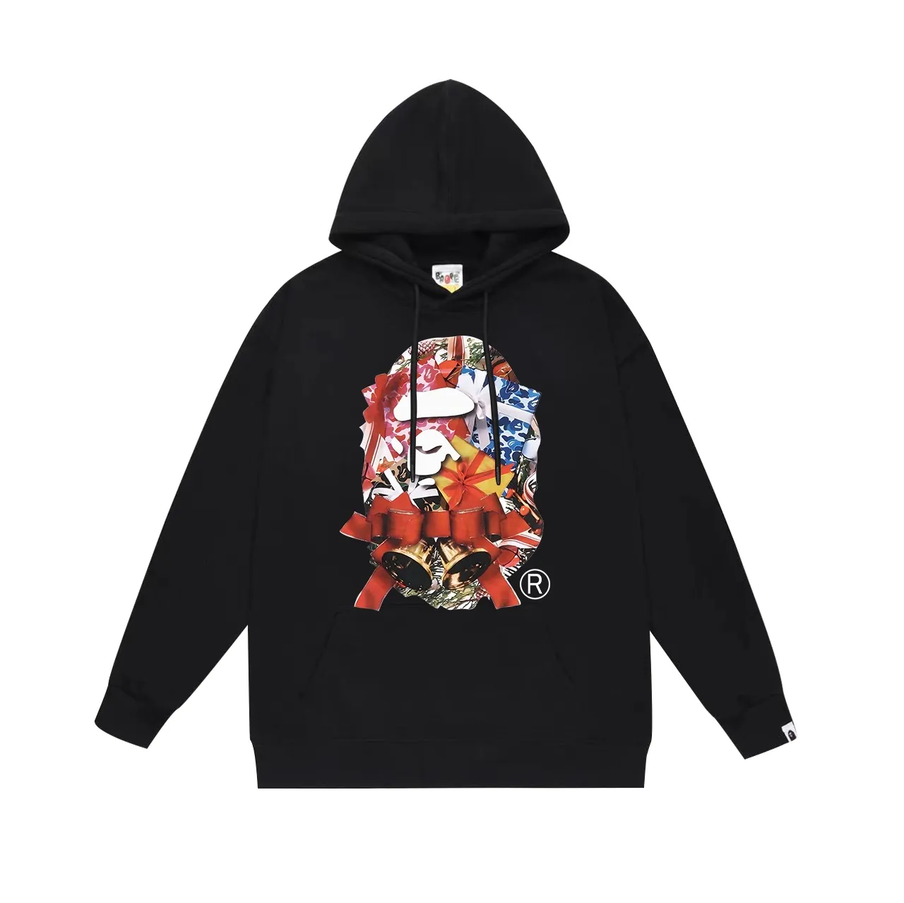 Model No. SC713# Terry p160 plus velvet 180💰 (top version) BAPE autumn and winter Christmas bell gift box ape head print hooded sweatshirt. Made of 380 grams of large terry (drop shoulder large version) fabric. The texture is soft and non-pilling. Imported environmentally friendly printing glue. The pattern is bright and three-dimensional. Quality💥Same style for men and women. The upper body is trendy. Color: black white gray Size: S M L XL XXL