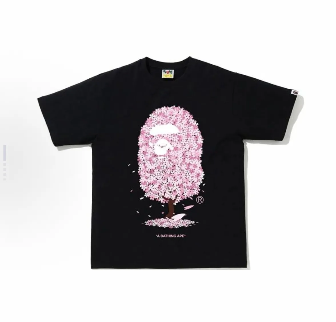 P110 001042 BAPE Sakura Tee SS20 Sakura limited ape short-sleeved T-shirt, same style for men and women, size smlxlxxl, black and white