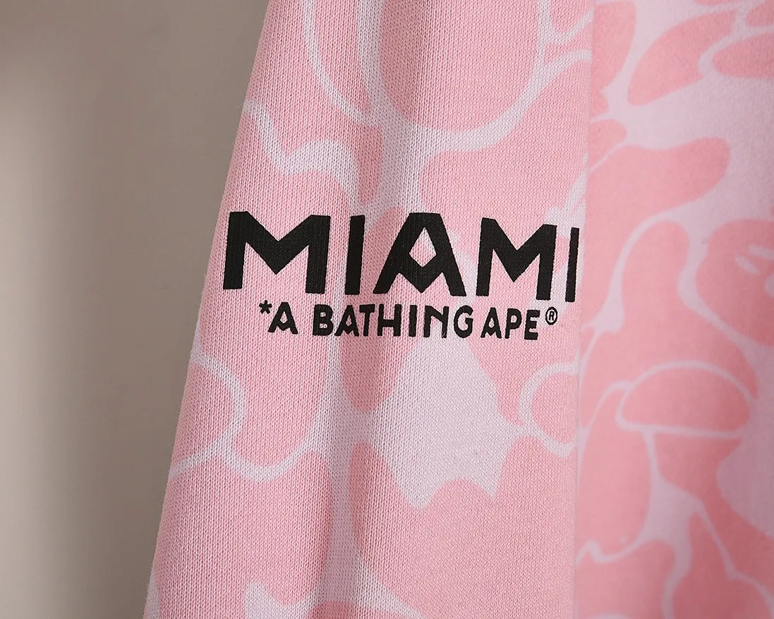 P200 Miami-Model B200 BAPE×inter MIAMI Messi joint Miami International multi-color camouflage hooded sweatshirt Color: black, white, pink Size: S M L XL XXL