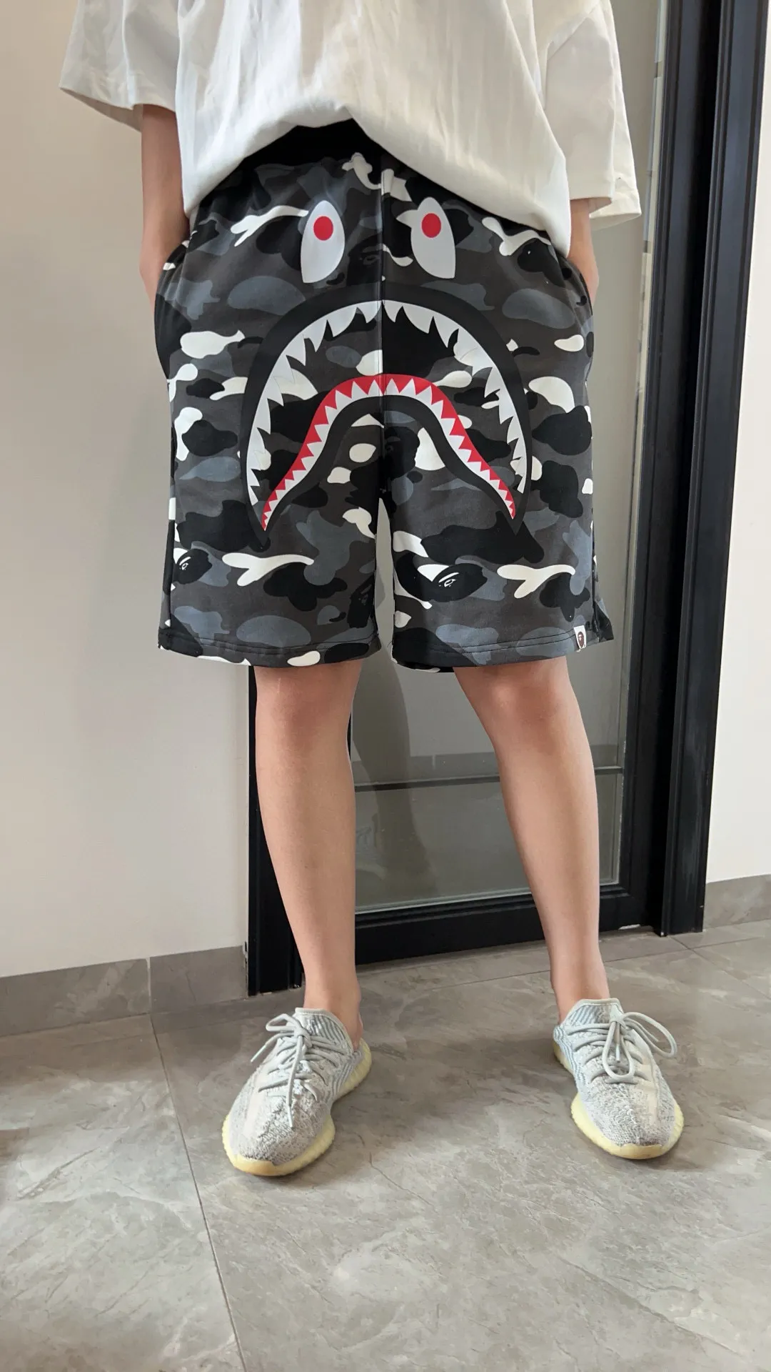 💰200 BAPE luminous camouflage shark print shorts 340g pure cotton custom fabric ZP version Couple style: M-XXL [grey white]