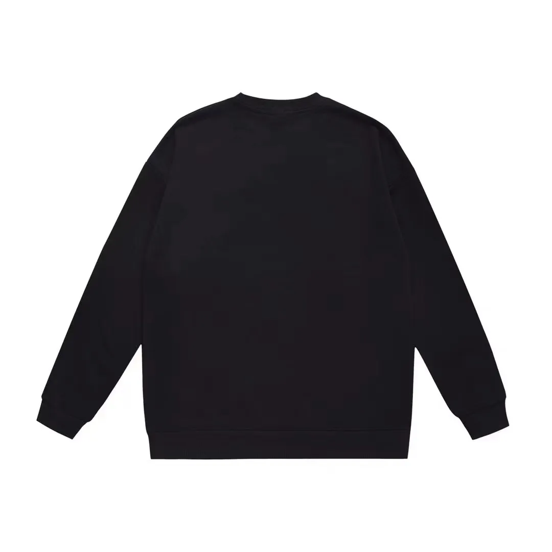 Style No. SC435# terry p150 plus velvet 160💰 (top version) BAPE autumn and winter contrasting ape head letter pattern printed loose round neck sweatshirt. Made of 350 grams of large terry (drop shoulder large version) fabric. The texture is soft and non-pilling. Imported environmentally friendly printing glue. The pattern is bright and three-dimensional. The quality is the same for men and women. The upper body is trendy. Color: black white gray Size: S M L XL XXL