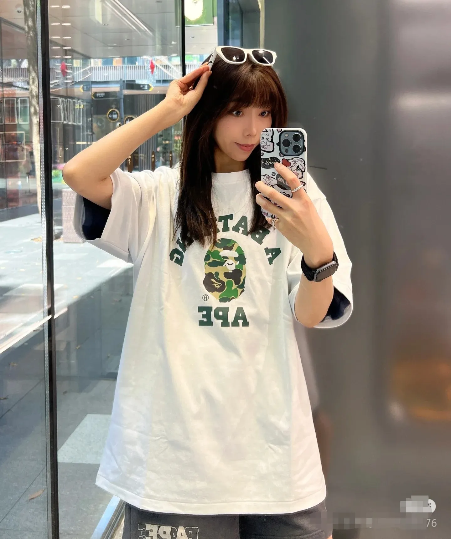 P110 001120 BAPE SS25 camouflage ape pattern comfortable and versatile short-sleeved T-shirt, same style for men and women, size smlxlxxl, white pink, black pink, white blue, black blue