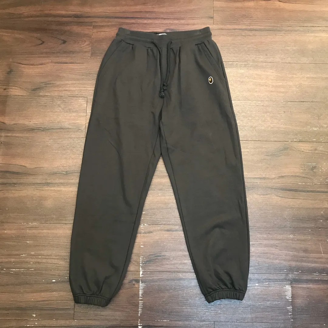 💰260 XX102 BAPE Embroidered Little Ape Casual Loose Trousers Customized Fabric Couple Style: M—XXL [Green Gray Black]