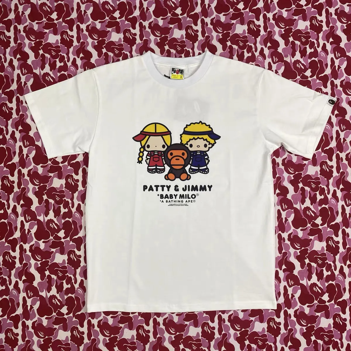 P110 00137 BAPE x Sanrio/Sanrio joint model FW24 PATTY & JIMMY Patty & Jimmy pattern letter printed logo short-sleeved T-shirt, same style for men and women, size smlxlxxl, white