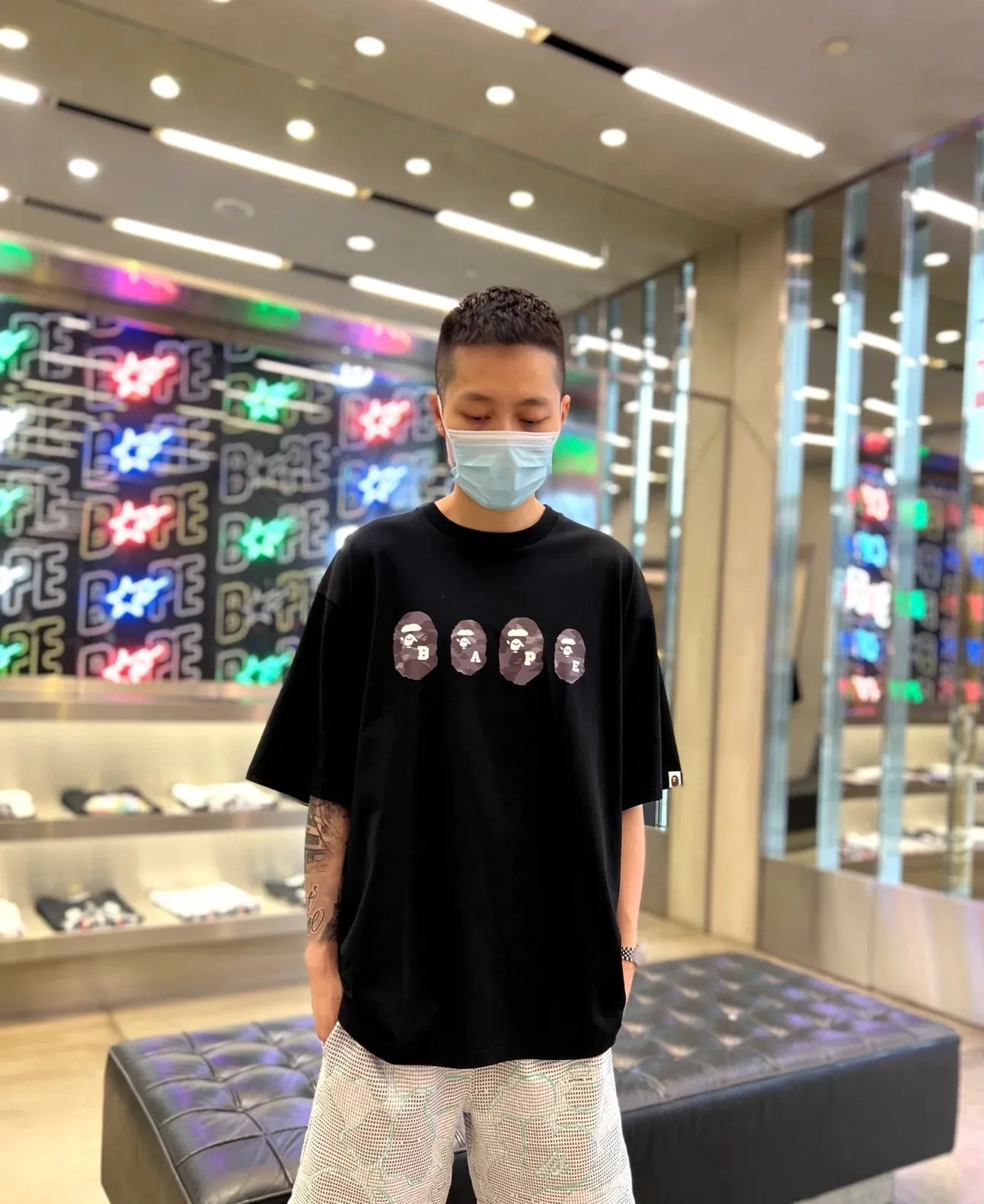 P110 001073 BAPE camouflage ape loose short-sleeved T-shirt, same style for men and women, size smlxlxxl, black gray, black brown, black green, white gray, white brown, white green