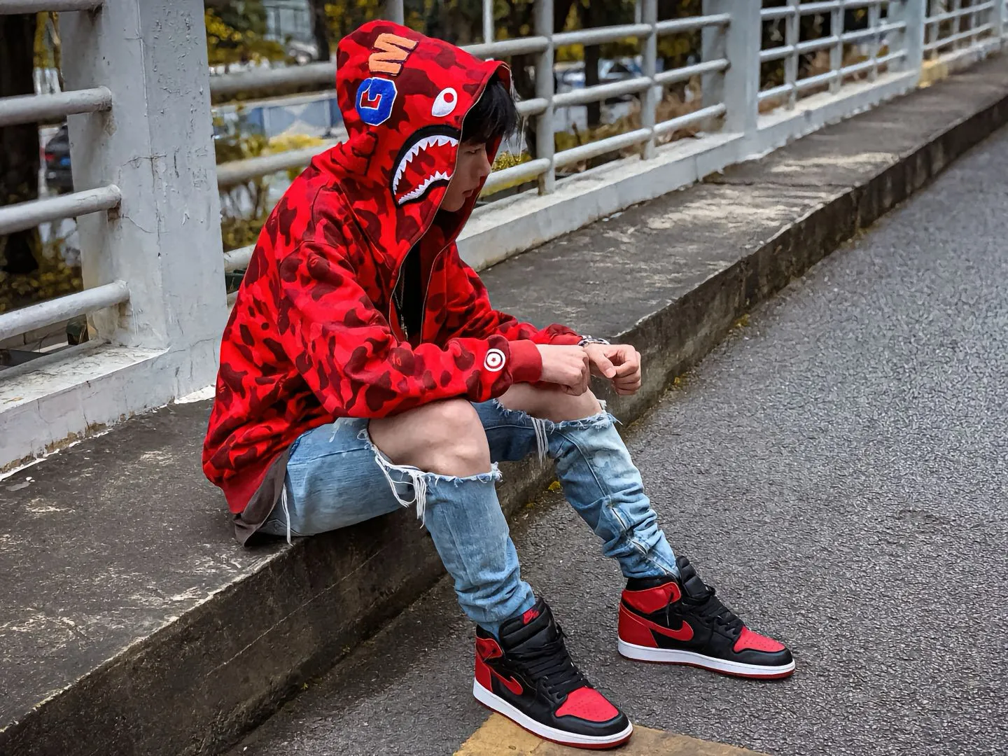 💰380 BAPE 1ST CAMO SHARK FULL Classic counter model Camouflage shark hooded zipper sweatshirt Machine-printed camouflage Top-quality fabric High-end 1:1 replica Customized fabric Couple model: S—XXL [Camouflage yellow, Camouflage green, Camouflage red, Camouflage purple, Camouflage blue, Camouflage gray]