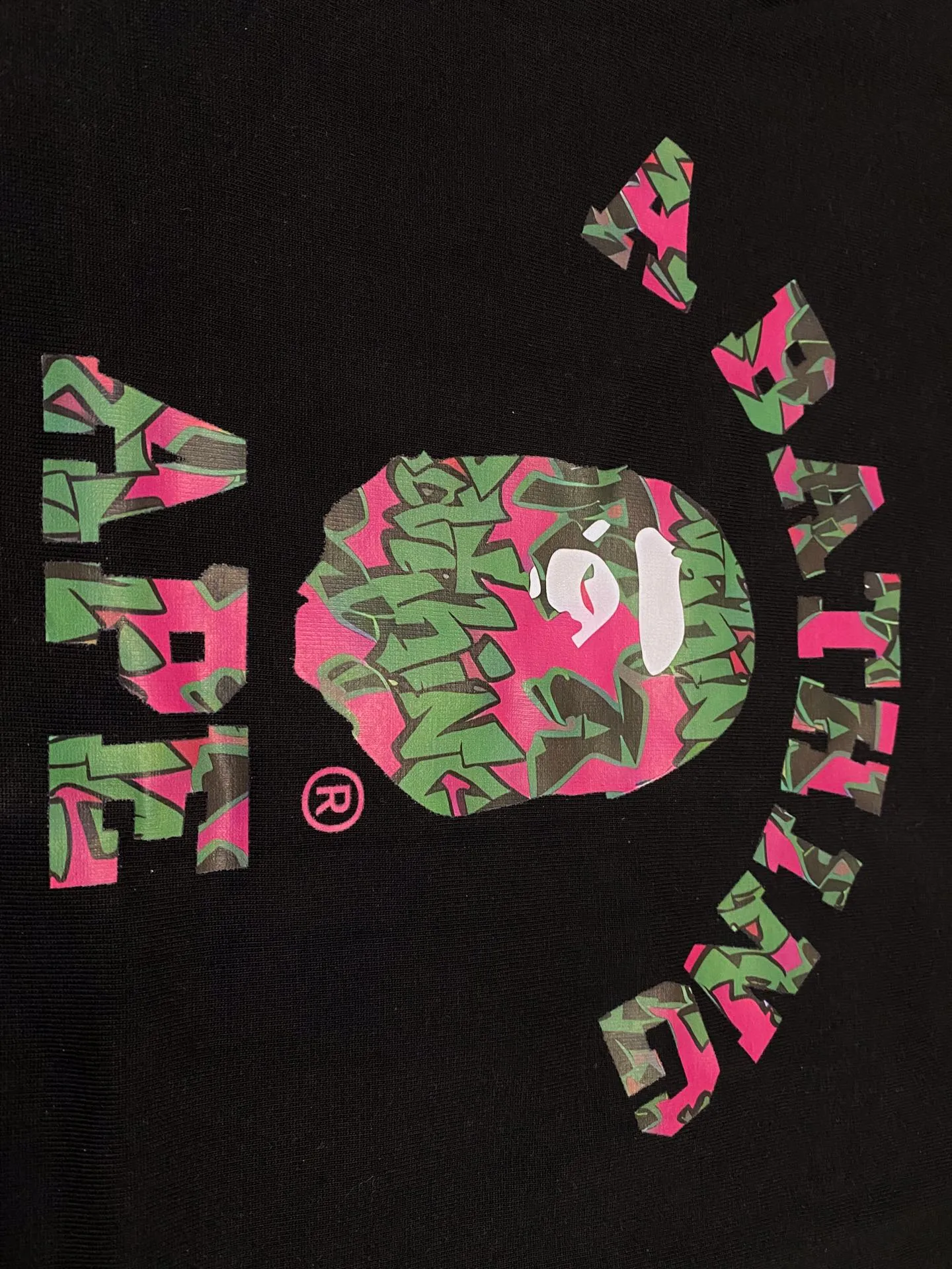SC122#p110💰 (top version) BAPE ape head letter printed short-sleeved T-shirt Made of 260 grams of high-quality high-weave pure cotton fabric, double yarn combed, soft and non-pilling, imported environmentally friendly printing glue, bright and three-dimensional pattern, quality 💥Same style for men and women, the upper body is fashionable Color: black white Size: S M L XL XXL