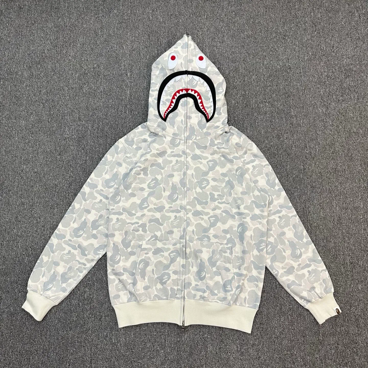 💰420 BAPE STORE® PACK Series FW24 Harajuku City Limited Shark Splicing Zipper Hooded Sweatshirt Heavy Industry Double Zipper Customized Fabric High Quality Couple Style: S—XXL [Camouflage Light Grey]