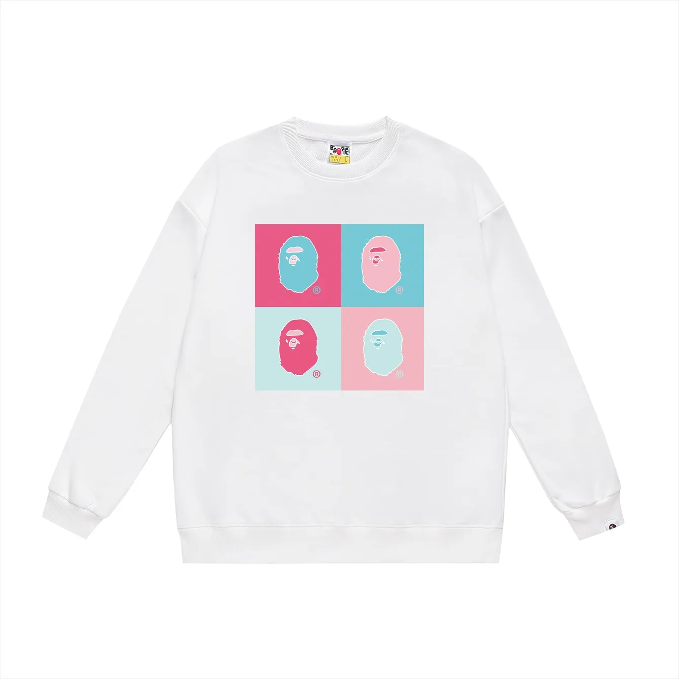 P150 model number SC454# terry 75 plus velvet 80 (top version) BAPE ape-man head four-in-one pattern printed round neck sweatshirt. Made of 350 grams of large terry (drop shoulder large version) fabric. The texture is soft and non-pilling. Imported environmentally friendly printing glue. The pattern is bright and three-dimensional. Quality 💥Same style for men and women. The upper body is trendy. Color: black white gray Size: S M L XL XXL