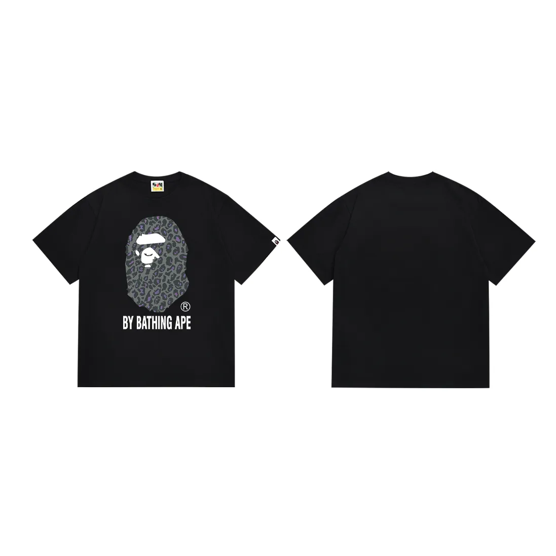 P110 SC027# (top version) BAPE✖️Leopard print camouflage Great Ape head letter printed short-sleeved T-shirt Made of 260 grams of high-quality high-weave pure cotton fabric, double yarn combed, soft and non-pilling texture, imported environmentally friendly printing glue, bright and three-dimensional pattern, quality 💥Same style for men and women, the upper body is fashionable Color: black and white Size: S M L XL XXL