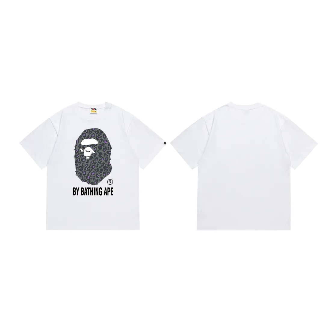 P110 SC027# (top version) BAPE✖️Leopard print camouflage Great Ape head letter printed short-sleeved T-shirt Made of 260 grams of high-quality high-weave pure cotton fabric, double yarn combed, soft and non-pilling texture, imported environmentally friendly printing glue, bright and three-dimensional pattern, quality 💥Same style for men and women, the upper body is fashionable Color: black and white Size: S M L XL XXL