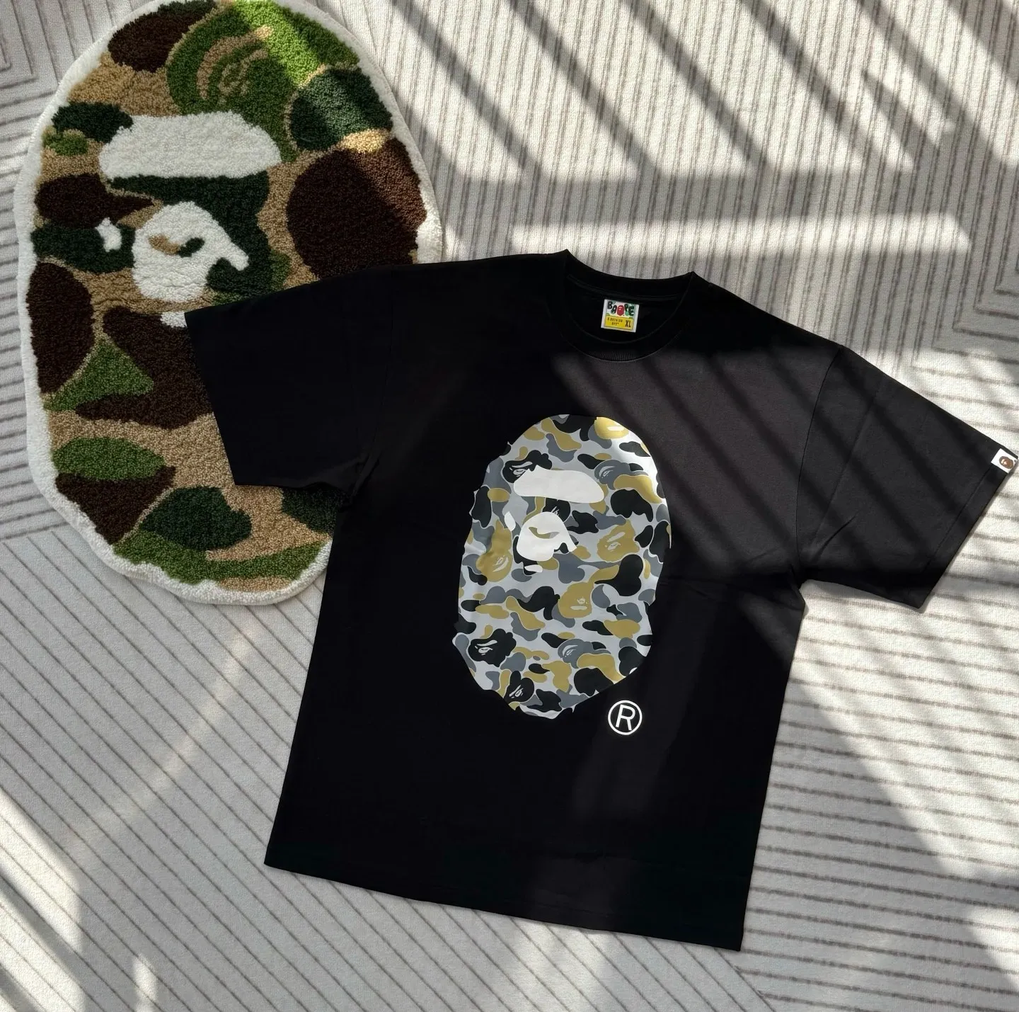 P110 001162 BAPE FW24 Ginza limited camouflage print pattern round neck short-sleeved T-shirt on the chest, same style for men and women, size smlxlxxl, black, white