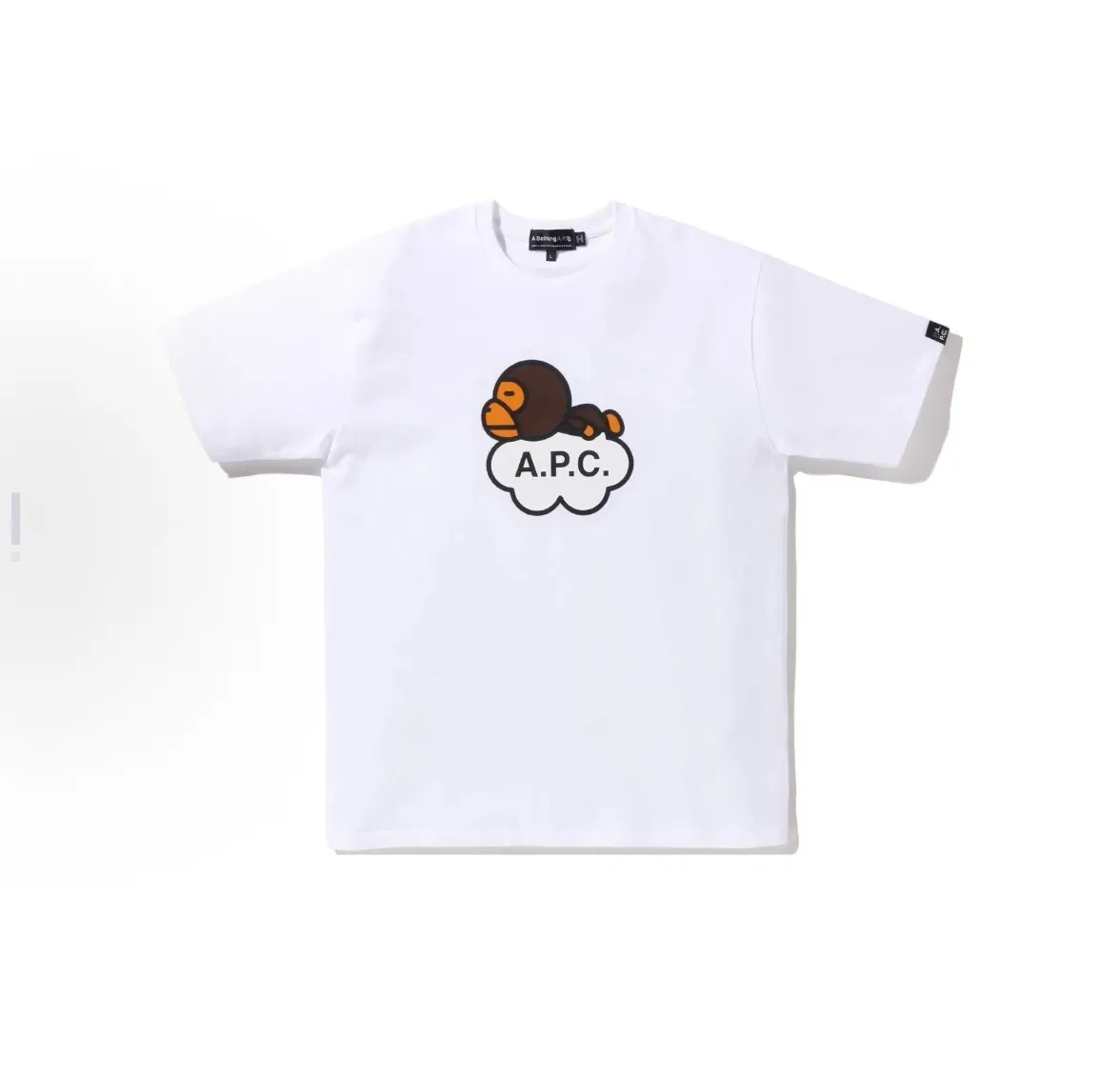 P110 001181 BAPE x A.P.C joint model FW22 cartoon print round neck pullover short-sleeved T-shirt, same style for men and women, size smlxlxxl, black and white