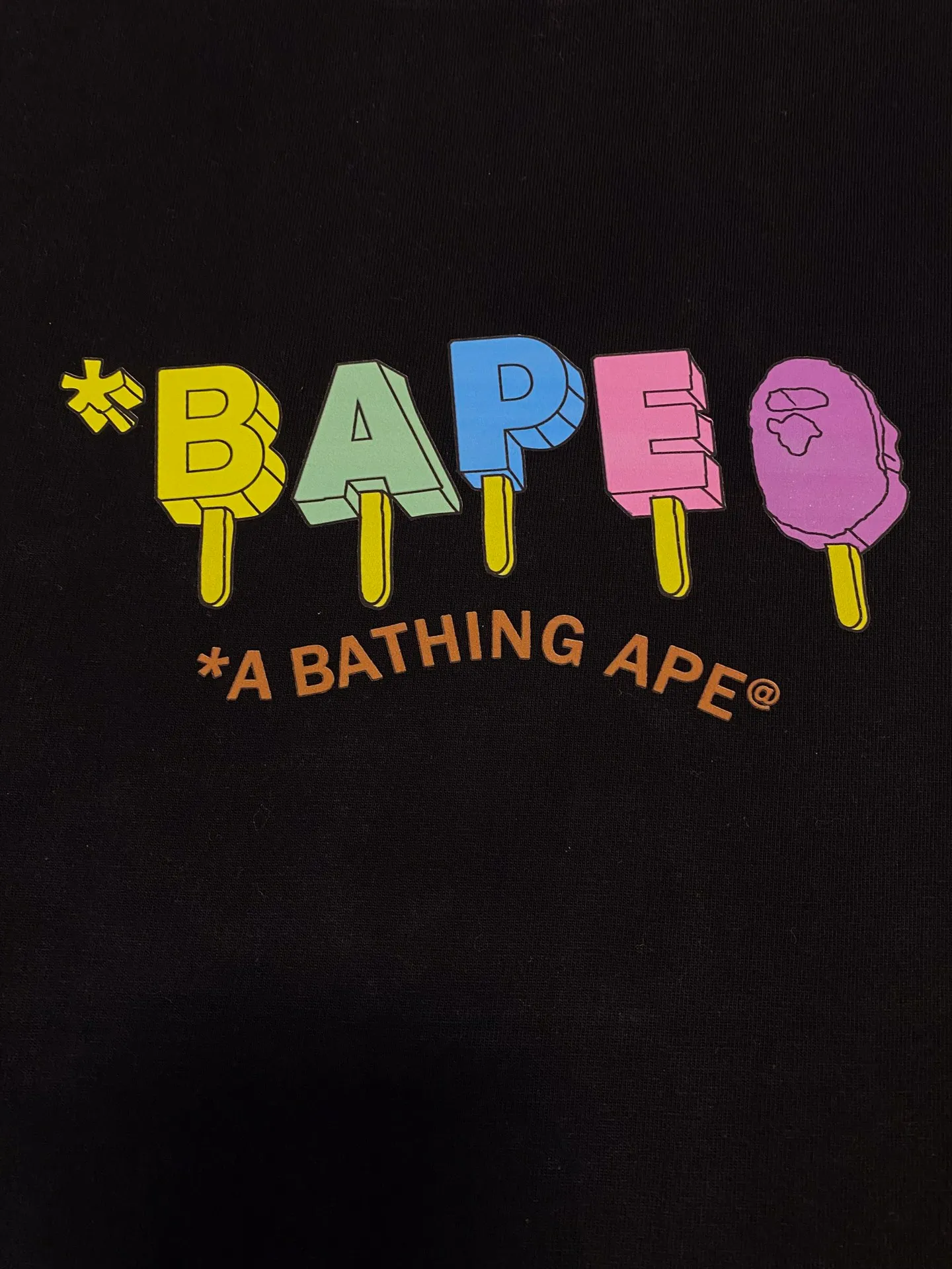 SC087#p110💰 (top version) BAPE color ape head popsicle letter printed short-sleeved T-shirt Made of 260 grams of high-quality high-weave pure cotton fabric, double yarn combed, soft texture and no pilling Imported environmentally friendly printing glue, bright and three-dimensional pattern, quality 💥Same style for men and women, the upper body is fashionable Color: black white Size: S M L XL XXL