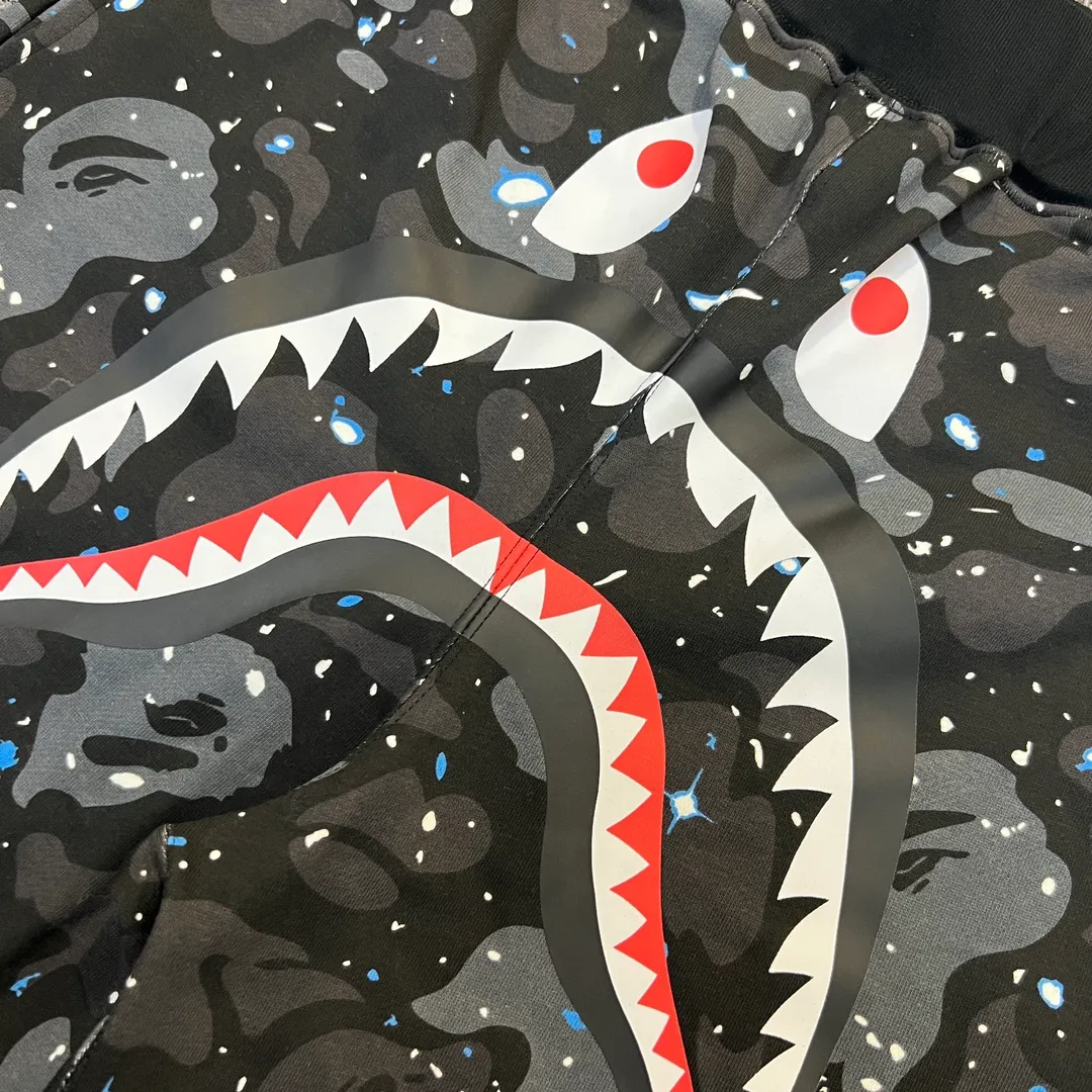 💰200 BAPE Space Camo Shark Short luminous starry sky camouflage shark shorts 380g pure cotton custom fabric ZP version Couple style: M—XXL [Black White]