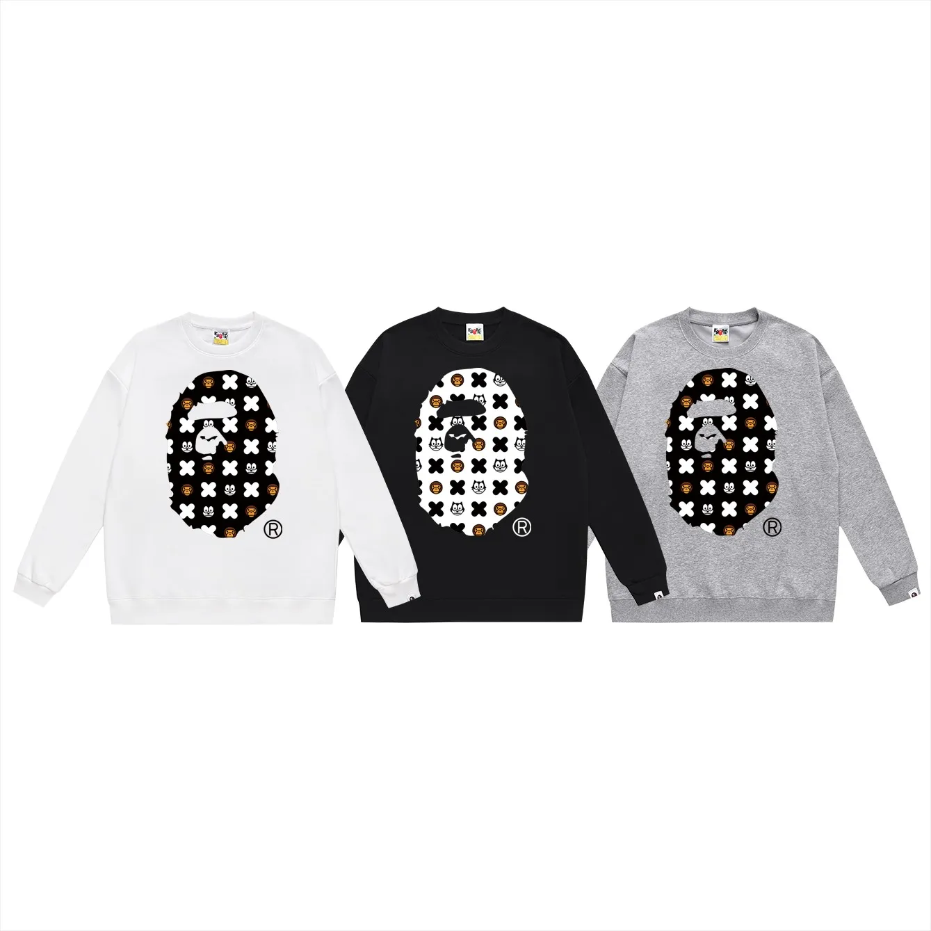P150 model number SC456# terry 75 plus velvet 80 (top version) BAPE ape head cartoon pattern printed round neck sweatshirt. Made of 350 grams of large terry (drop shoulder large version) fabric. The texture is soft and non-pilling. Imported environmentally friendly printing glue. The pattern is bright and three-dimensional. Quality 💥Same style for men and women. The upper body is trendy. Color: black white gray Size: S M L XL XXL