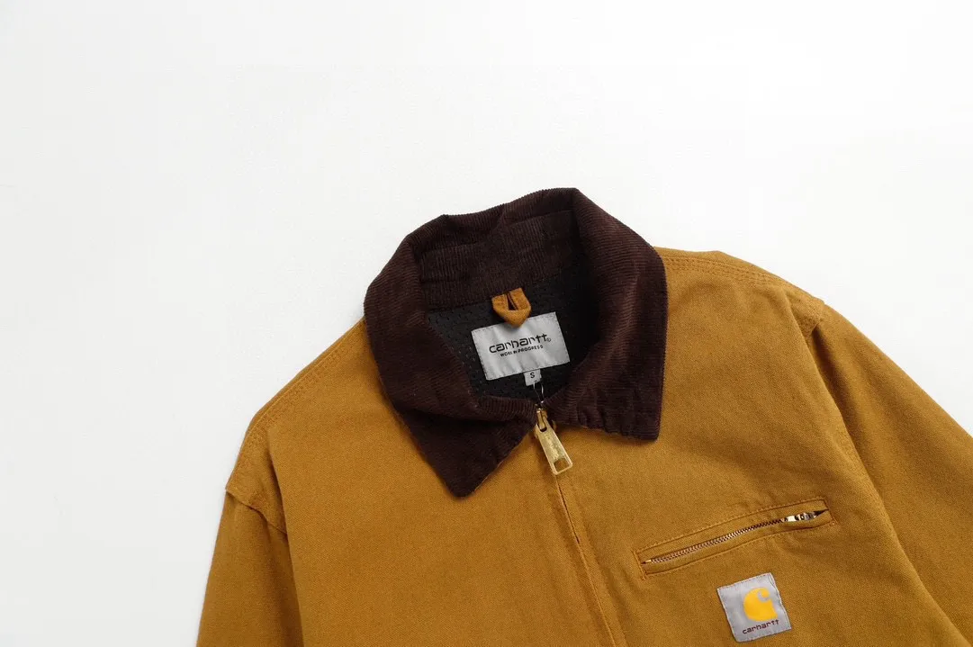 🅿️330 New: Style number: B123 Carhartt Wip Carhartt classic Detroit zipper jacket couple casual work jacket 1️⃣The fabric is made of new environmentally friendly twill fabric. The light wash feels and the color will look better with time. It is a very high-quality fabric!  2️⃣The workmanship details are perfectly controlled, the classic logo is embroidered on the chest, the corduroy lapel highlights the unique style, the customized gold zipper, and the gold buttons all have logos that become more unique as they wear out with use! 3️⃣ Suitable for daily wear and can be worn in various styles. It is a very versatile jacket for men and women! Color: black, yellow, purple Size: S, M, L, XL