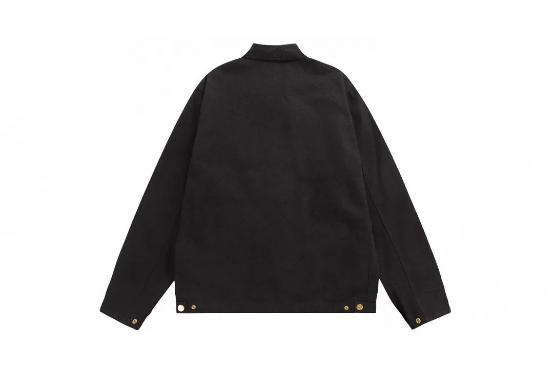 🅿️350 Carhartt Wip Carhartt classic Detroit zipper jacket couple casual workwear jacket 1️⃣The fabric is made of new environmentally friendly twill fabric. The light wash feels and the color will look better with time. It is a very high-quality fabric! 2️⃣The workmanship details are perfectly controlled, the classic logo is embroidered on the chest, the corduroy lapel highlights the unique style, the customized gold zipper, and the gold buttons all have logos that become more unique as they wear out with use! 3️⃣ Suitable for daily wear and can be worn in various styles. It is a very versatile jacket for men and women!  Color: black, yellow, purple Size: S, M, L, XL