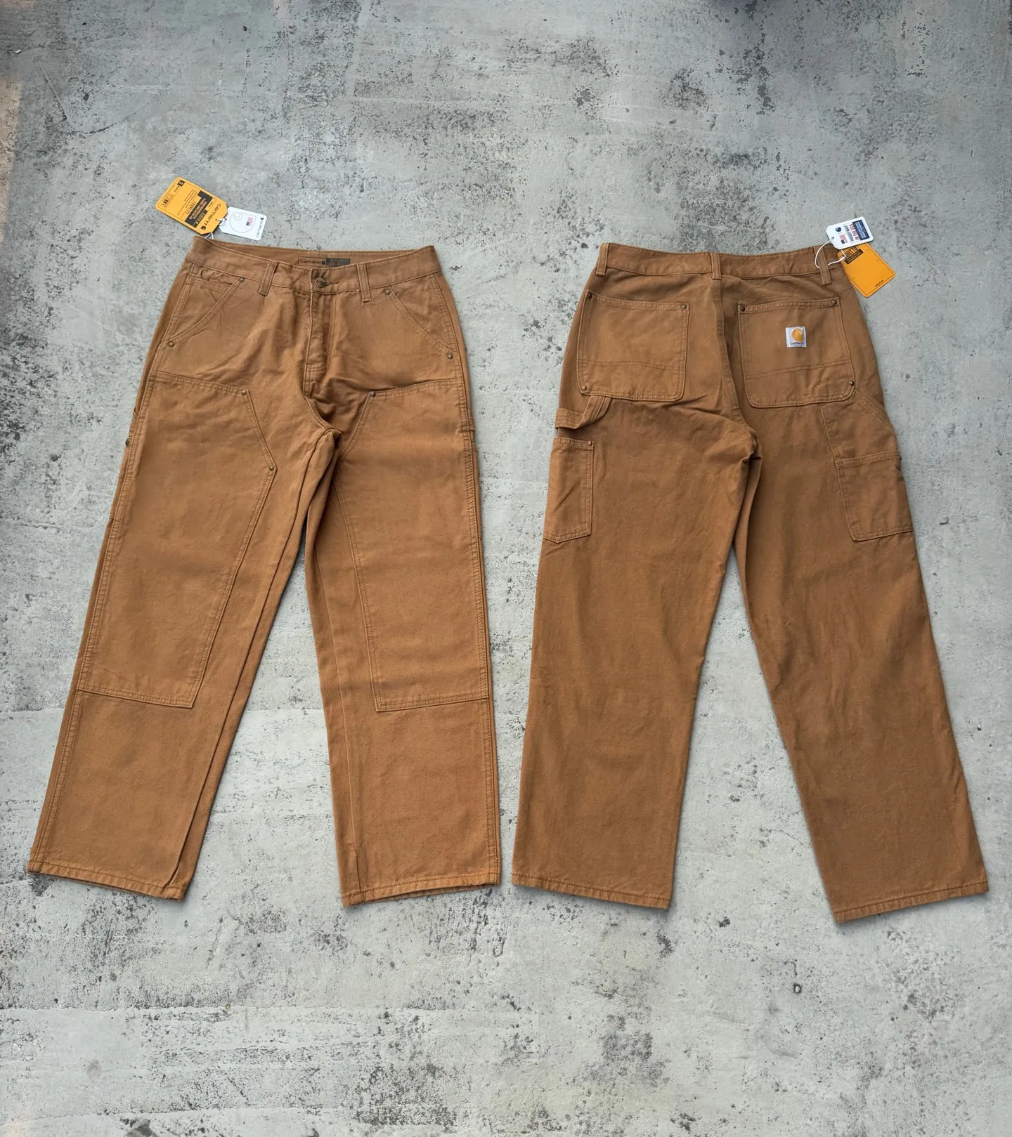 🅿️250 K020 Carhartt WIP Japanese style work style jeans with customized original logo buckle, YKK zipper fly, smooth and easy to pull! Many locations are reinforced with tacks, and the workmanship is solid! The overall tailoring adopts three-dimensional structure tailoring! Ergonomically designed, more flexible when wearing! The cut is streamlined and streamlined, allowing you to move flexibly with your body! Integrates functionality, beauty and durability! Suitable for business, travel, leisure and many other occasions! Straight version Color: Khaki Size: S-XXL (28 30 32 34 36)