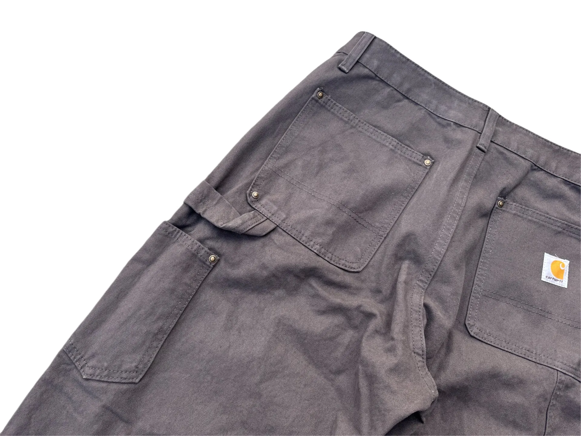 🅿️250 K021 Carhartt WIP Japanese style work style jeans with customized original logo buckle, YKK zipper fly, smooth and easy to pull! Many locations are reinforced with tacks, and the workmanship is solid! The overall tailoring adopts three-dimensional structure tailoring! Ergonomically designed, more flexible when wearing! The cut is streamlined and streamlined, allowing you to move flexibly with your body! Integrates functionality, beauty and durability! Suitable for business, travel, leisure and many other occasions! Straight version Color: Dark Gray Size: S-XXL (28 30 32 34 36)