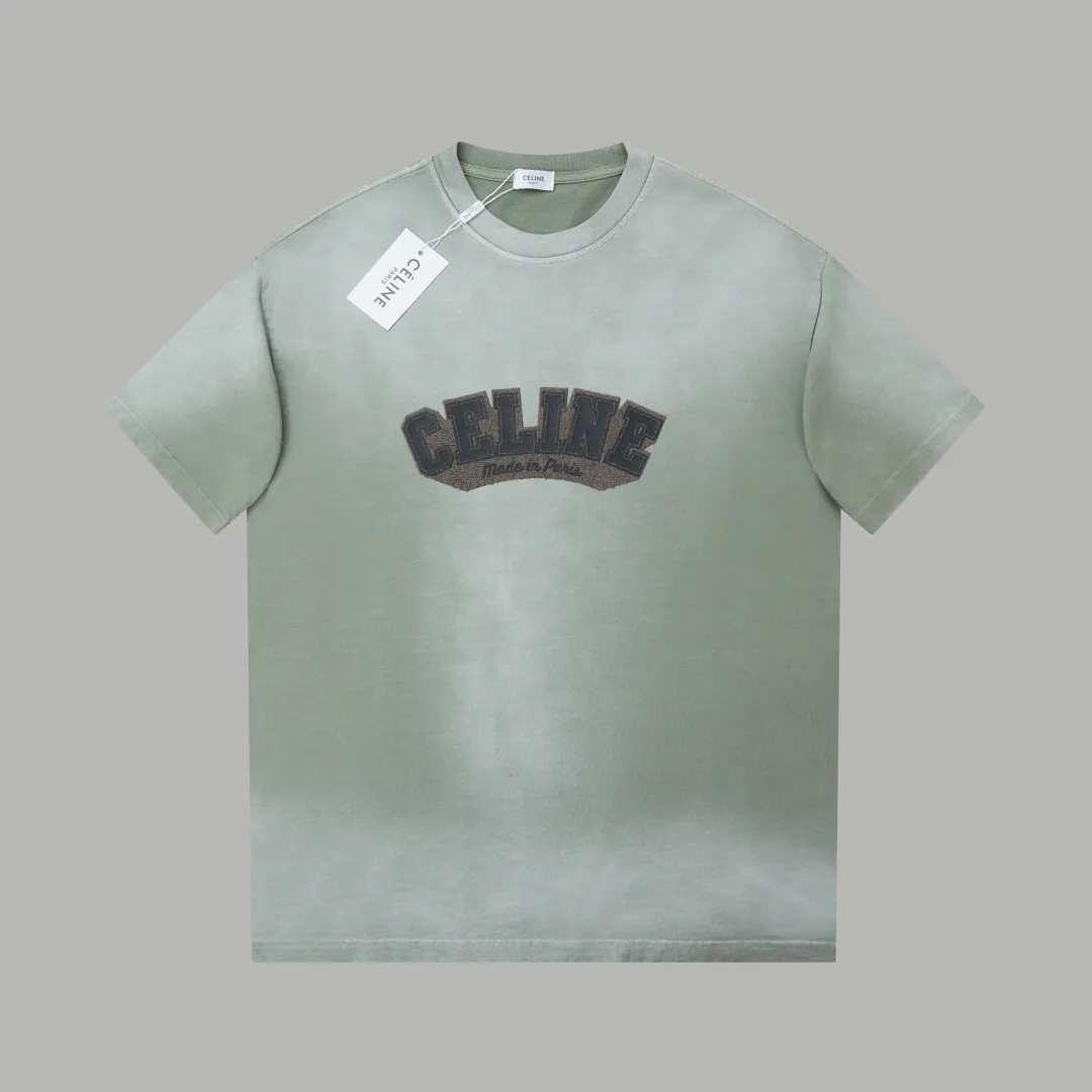 🅿️230 ✨CEL✨🆕25SS Spring and Summer New Style Distressed Printed Short Sleeves Light Luxury Essential Item for Men and Women's Daily Commuting Correct Version Welcome to Compare Detailed Features · 280g 100% pure cotton double yarn jersey fabric · Custom dyed in the same cylinder, special thickened 32 count double-ply 1X1 thread · Wow glue patch . Ready-made garment dyeing Then do the faded fried snowflake process, then wash with water to make it look old. General washing improves the effect · Double-needle stitching across seams · Original main mark, washed tag, branded moisture-proof paper packaging Color: black/green//blue/coffee/ Size: S/M/L/XL