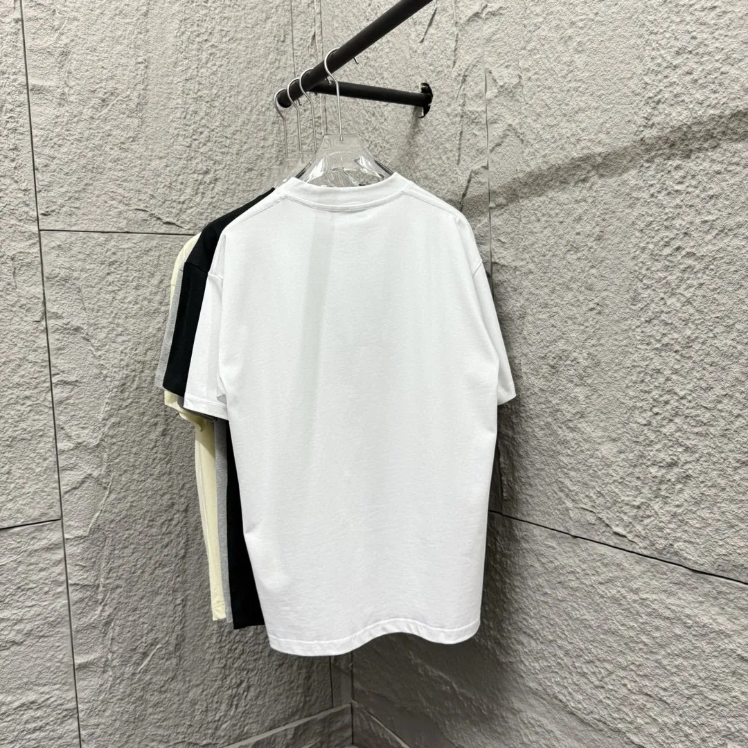 🅿️180 Celi* Celine 2025 Spring and Summer Style Simple letter small embroidery personalized logo Customized double yarn plain cotton fabric Short-sleeved T-shirt Uniform for men and women Color: Black White Angora Red Floral Gray Size: S (90-130 catties) M (120-150 catties) L (140-165 catties) XL (160-180 catties) XXL (180-210 pounds)