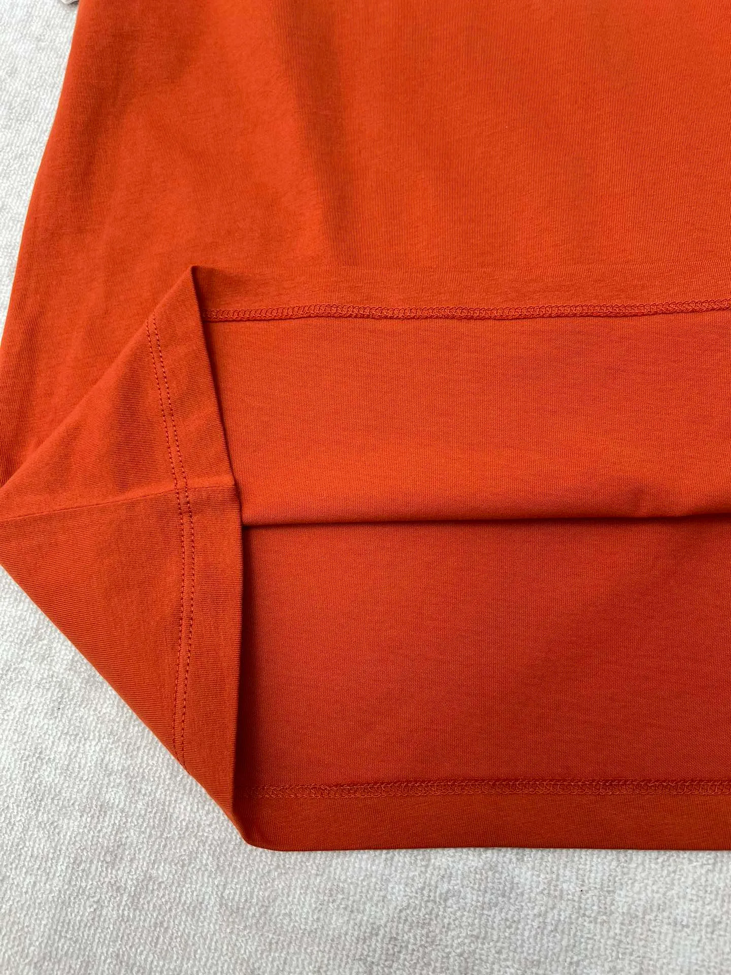 🅿️240 Celine 25ss new jersey 70s style T-shirt decorated with CELINE PARIS TRIOMPHE print, classic fit, round neck, contrasting ribbed trim Size: S.M.L