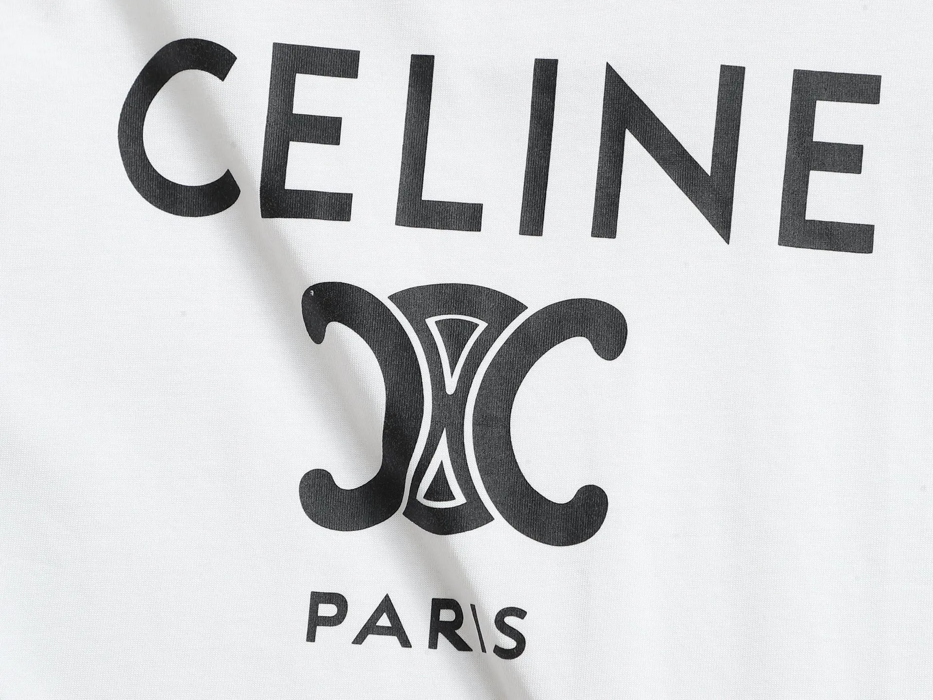 🅿️170 CELINE/Céline Arc de Triomphe classic T-shirt short sleeves. Exclusive custom-woven and dyed pure cotton material. Soft and comfortable. PARIS Arc de Triomphe logo printed on the front. The latest brick cabinet synchronization in spring and summer. Loose version. Same style for men and women. White color. Size: XS-L