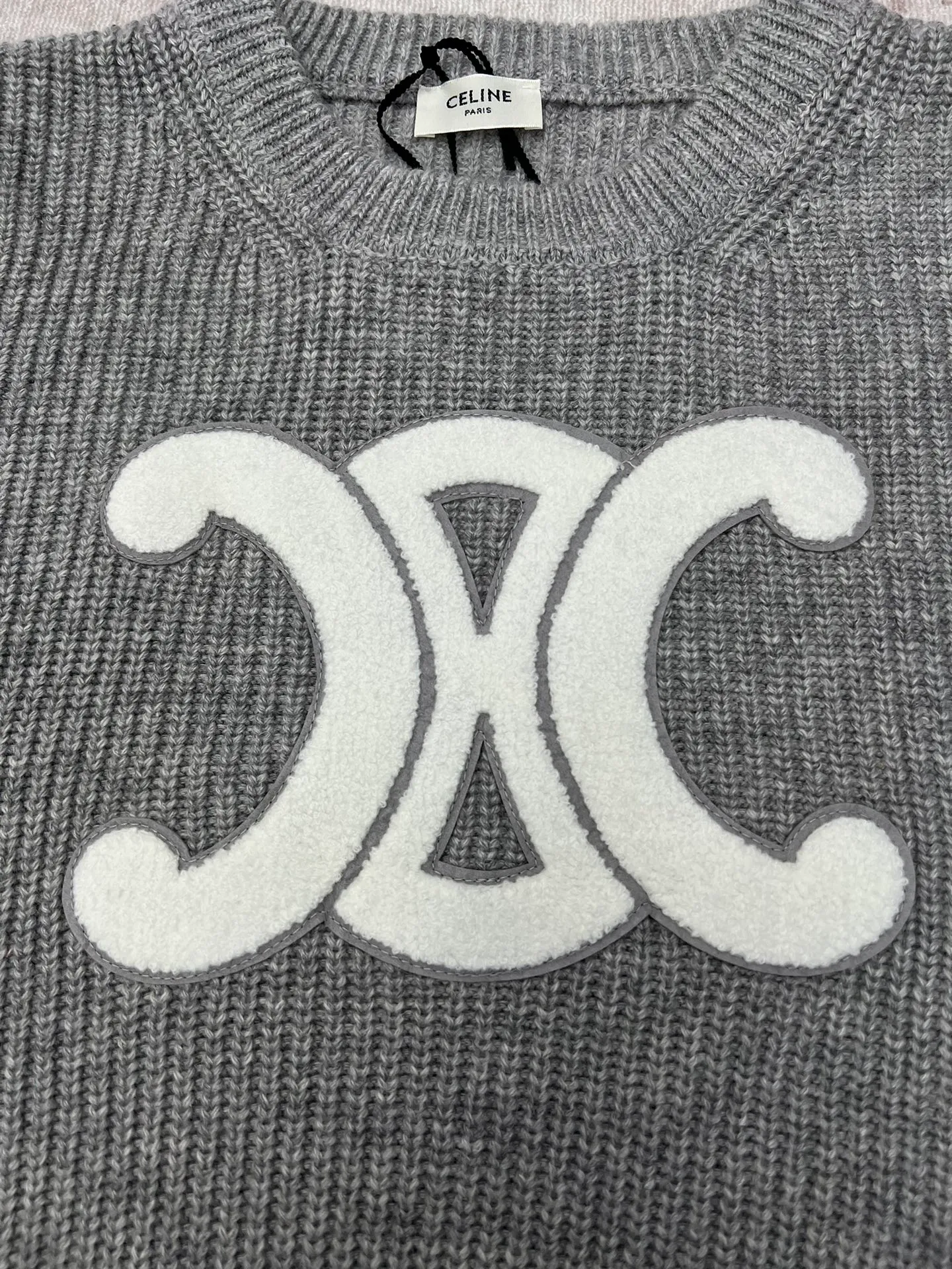 🅿️550 Celine 25ss new round neck pullover 100% wool TRIOMPHE patch loose fit round neck long sleeves dropped shoulders with ribbed trim Size: S.M.L.