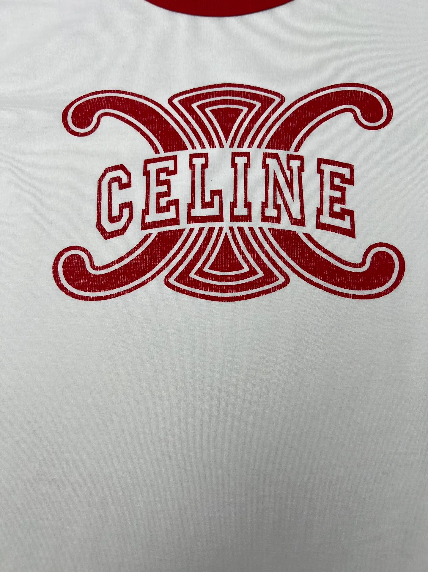 🅿️240 Celine 25ss new jersey 70s style T-shirt decorated with CELINE PARIS TRIOMPHE print, classic fit, round neck, contrasting ribbed trim Size: S.M.L.