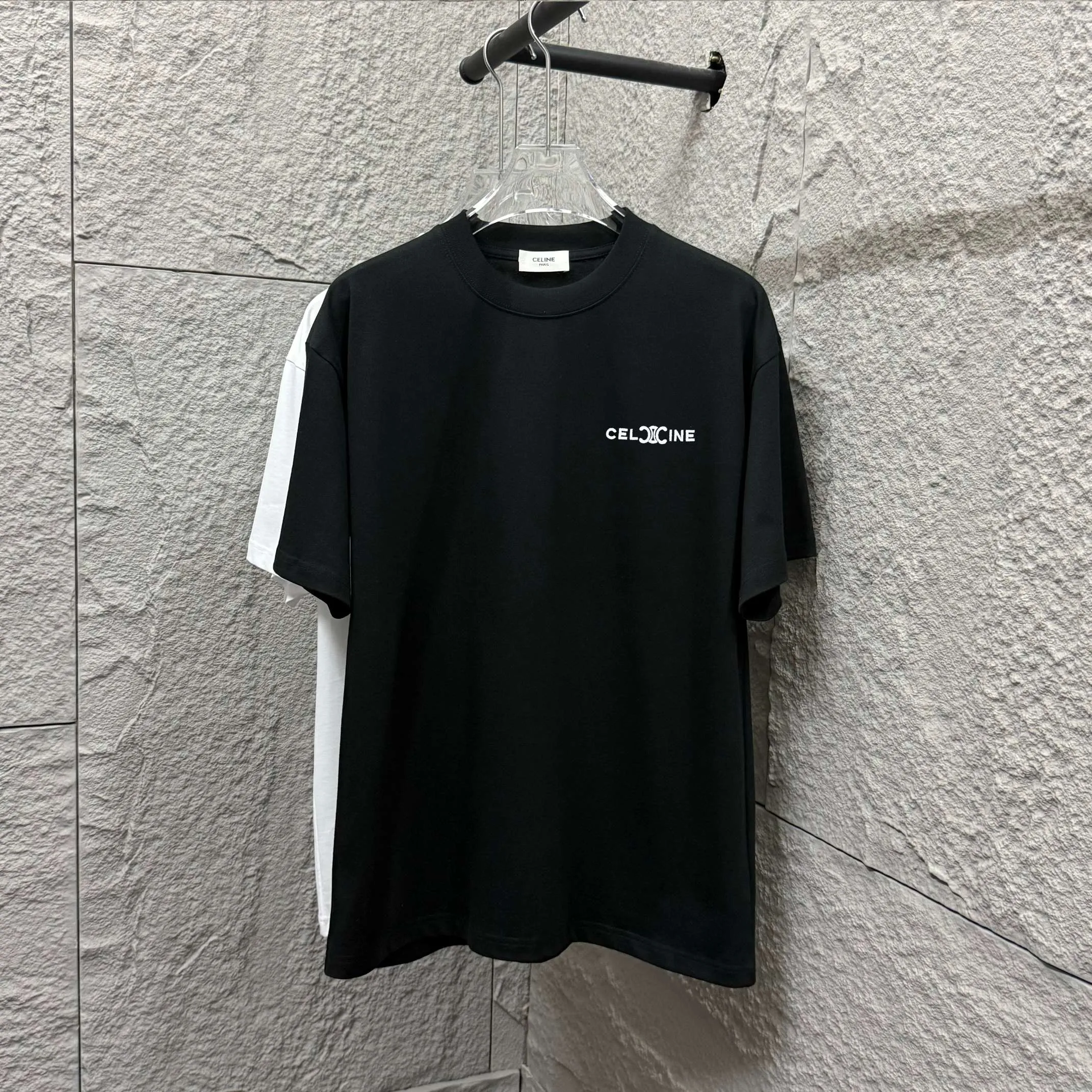 🅿️180 Celi* Celi Celin 2025 spring and summer style Simple double C letter embroidery personalized logo Customized double yarn plain cotton fabric Short-sleeved T-shirt Uniform for men and women Size: S (90-130 catties) M (120-150 catties) L (140-165 catties) XL (160-180 catties) XXL (180-210 pounds) Color: black white