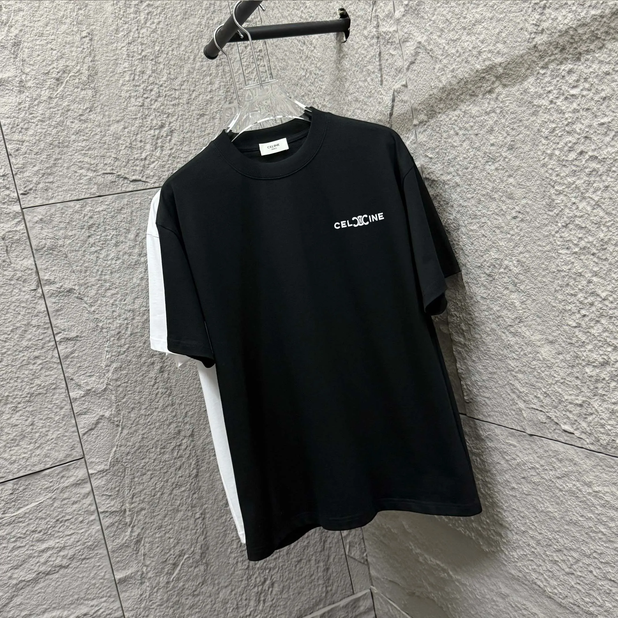 🅿️180 Celi* Celi Celin 2025 spring and summer style Simple double C letter embroidery personalized logo Customized double yarn plain cotton fabric Short-sleeved T-shirt Uniform for men and women Size: S (90-130 catties) M (120-150 catties) L (140-165 catties) XL (160-180 catties) XXL (180-210 pounds) Color: black white