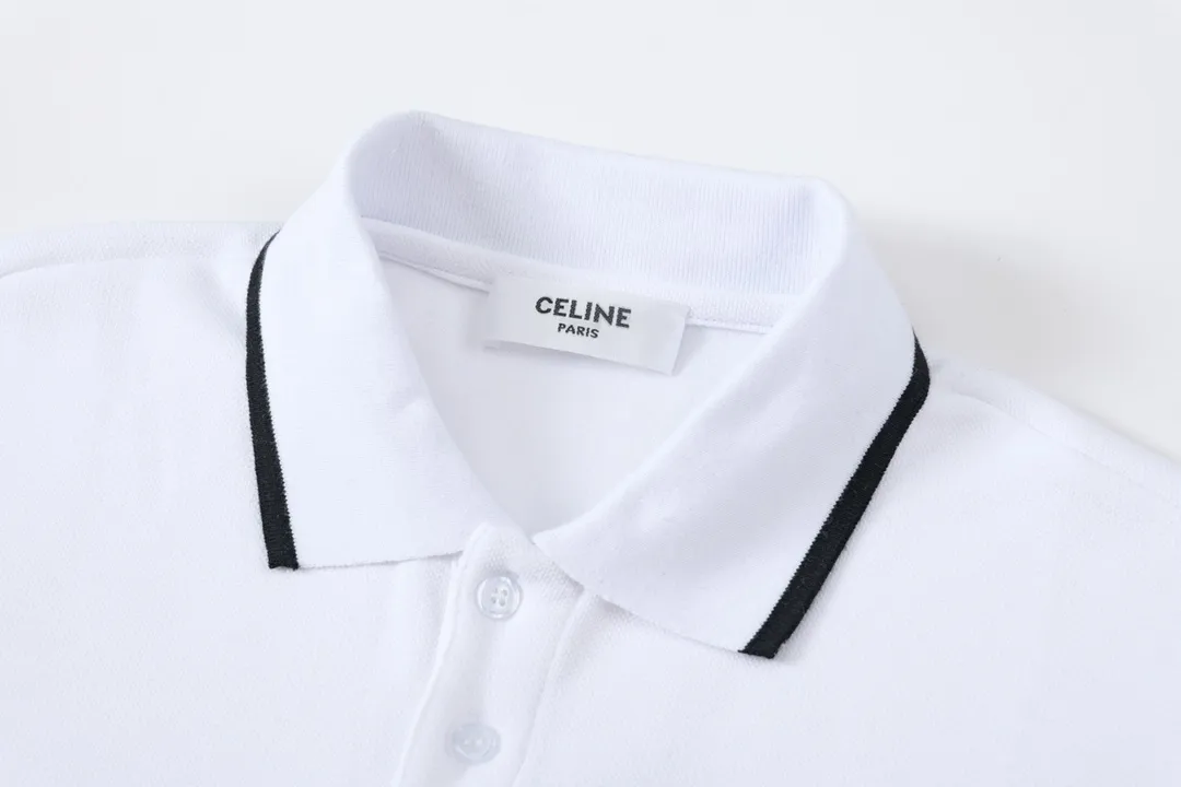 🅿️210 CE new style embroidered letter polo short sleeves Spring and summer new high-quality mesh piqué cotton basic lapel short Tee, classic brand Logo fashionable casual short-sleeved Polo shirt for men and women! The trading company channel is available, and it is sold simultaneously on the official website! It can best show professional style and jointly perform high-end fashion! The must-have Polo item in the summer wardrobe can find a balance between T-shirts and shirts, and can also show everyone's hard work and streamlined appearance! The fabrics are selected from custom-made and dyed piqué mesh cotton, which is breathable to wear. It is comfortable and not stuffy! It retains the minimalist style design, with striped contrasting lapel and sleeve details, as well as a simple small logo on the chest, which is three-dimensional and full. The fineness of the embroidery can be felt by looking at the embroidery stitches. It is low-key and classy, and is very suitable for professional wear! The slightly loose tailoring prevents the body from being too dry and tight when worn. It can be better integrated into daily casual wear, becoming a versatile style that can be used for business casual! Size: XS S M L