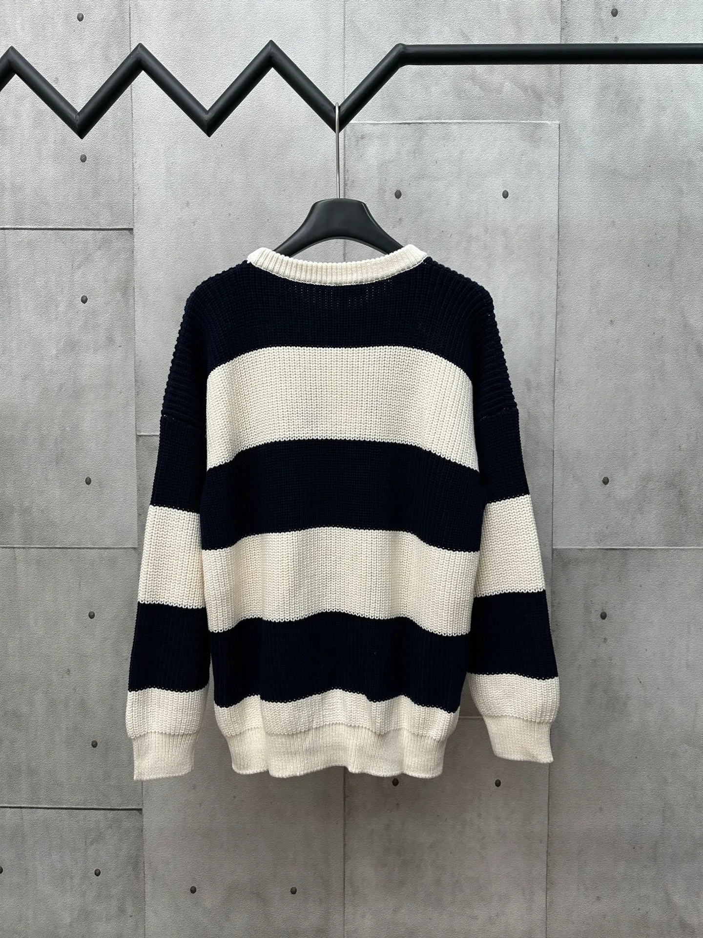 🅿️520 Celine 25SS autumn and winter new dark blue striped intarsia sweater Size: S M L