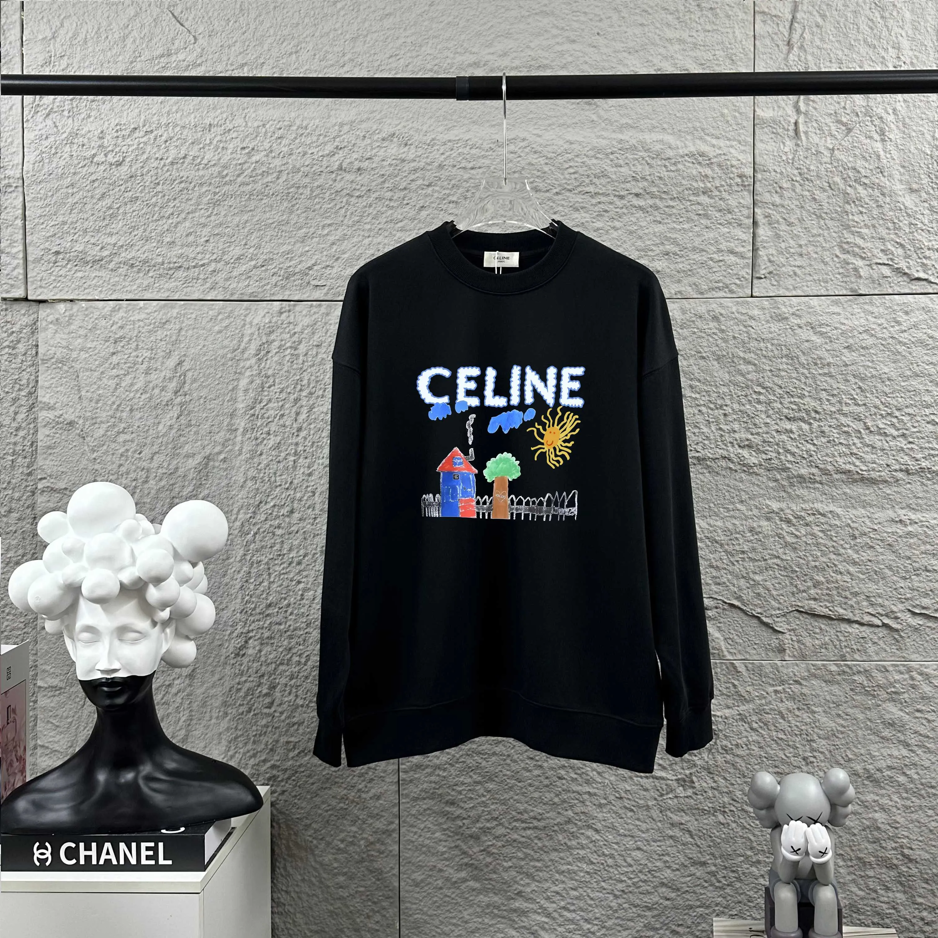 🅿️240 Celi*ne Celi*ne 2025 early autumn and winter new style, full of vitality, printed personalized logo, customized terry fabric, long-sleeved round neck sweatshirt, same style for men and women. Size: S (90-130 catties) M (120-150 catties) L (140-165 catties) XL (160-180 catties) XXL (180-210 pounds) Color: black white