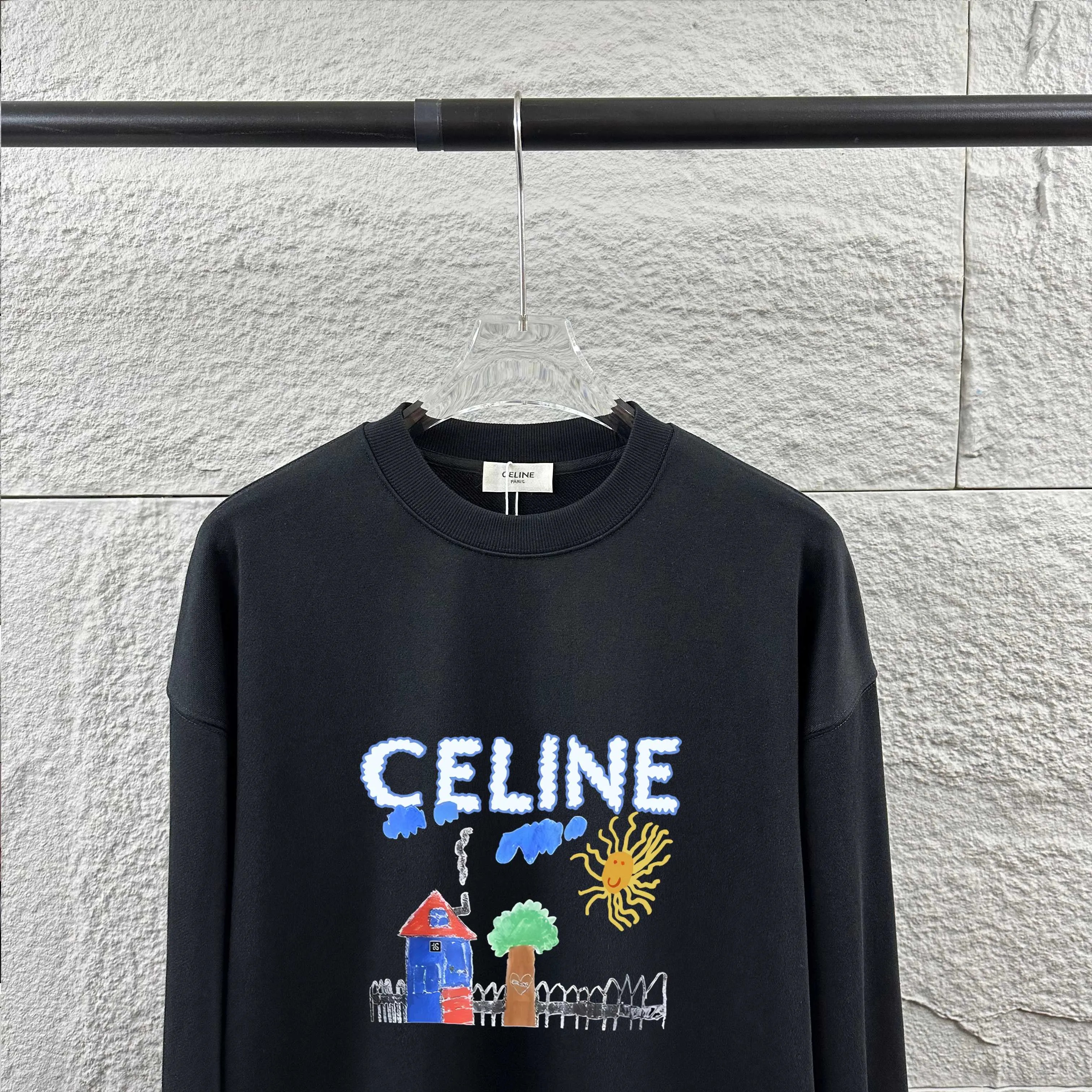 🅿️240 Celi*ne Celi*ne 2025 early autumn and winter new style, full of vitality, printed personalized logo, customized terry fabric, long-sleeved round neck sweatshirt, same style for men and women. Size: S (90-130 catties) M (120-150 catties) L (140-165 catties) XL (160-180 catties) XXL (180-210 pounds) Color: black white
