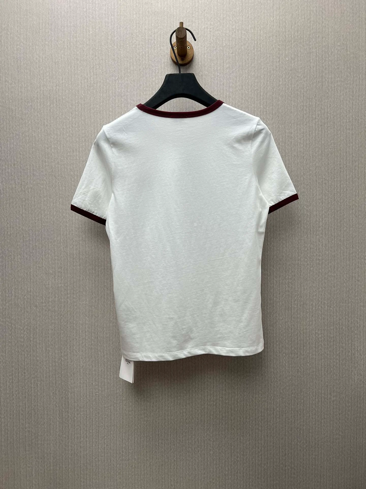 🅿️240 Celine 25ss new Chinese Valentine's Day limited edition T-shirt short sleeves, 100% cotton CELINE badge embroidery, classic round neck short sleeves, contrasting ribbed trim, made in Portugal. Size: S.M.L.