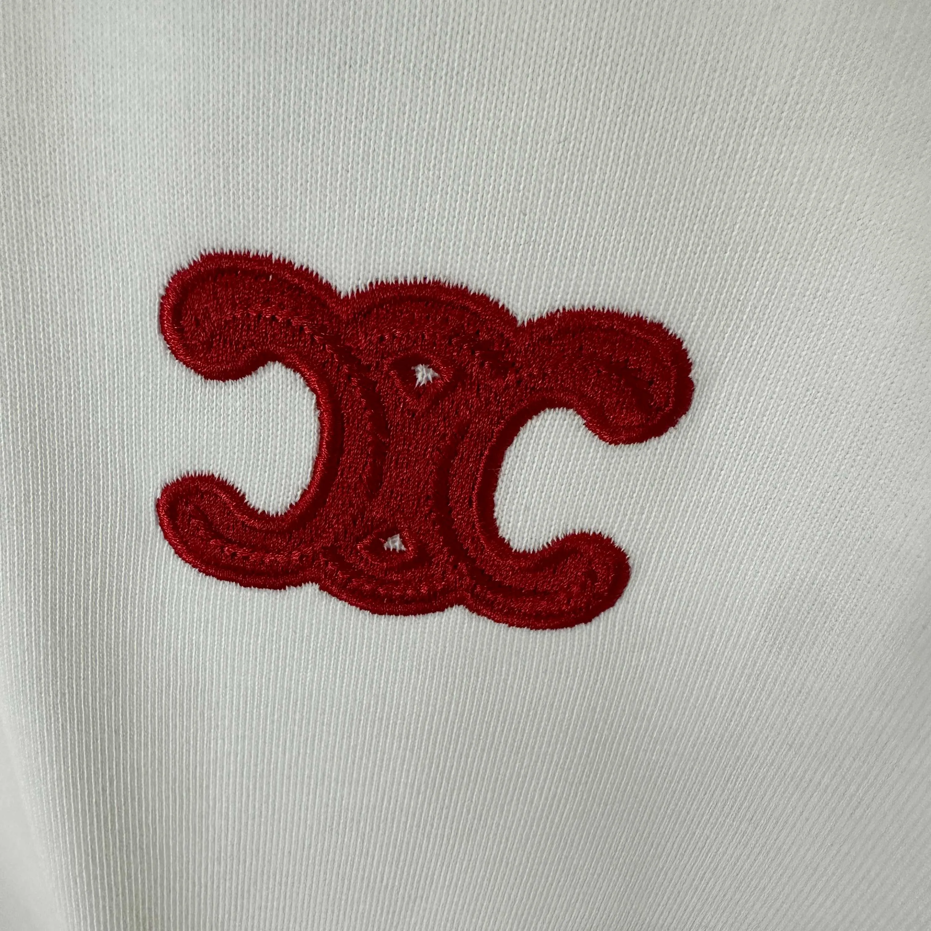 🅿️180 Celi* Celi Celin 2025 spring and summer style Simple double C red letter embroidery personalized logo Customized double yarn plain cotton fabric Short-sleeved T-shirt Unisex Size: S (90-130 catties) M (120-150 catties) L (140-165 catties) XL (160-180 catties) XXL (180-210 pounds) Color: black white