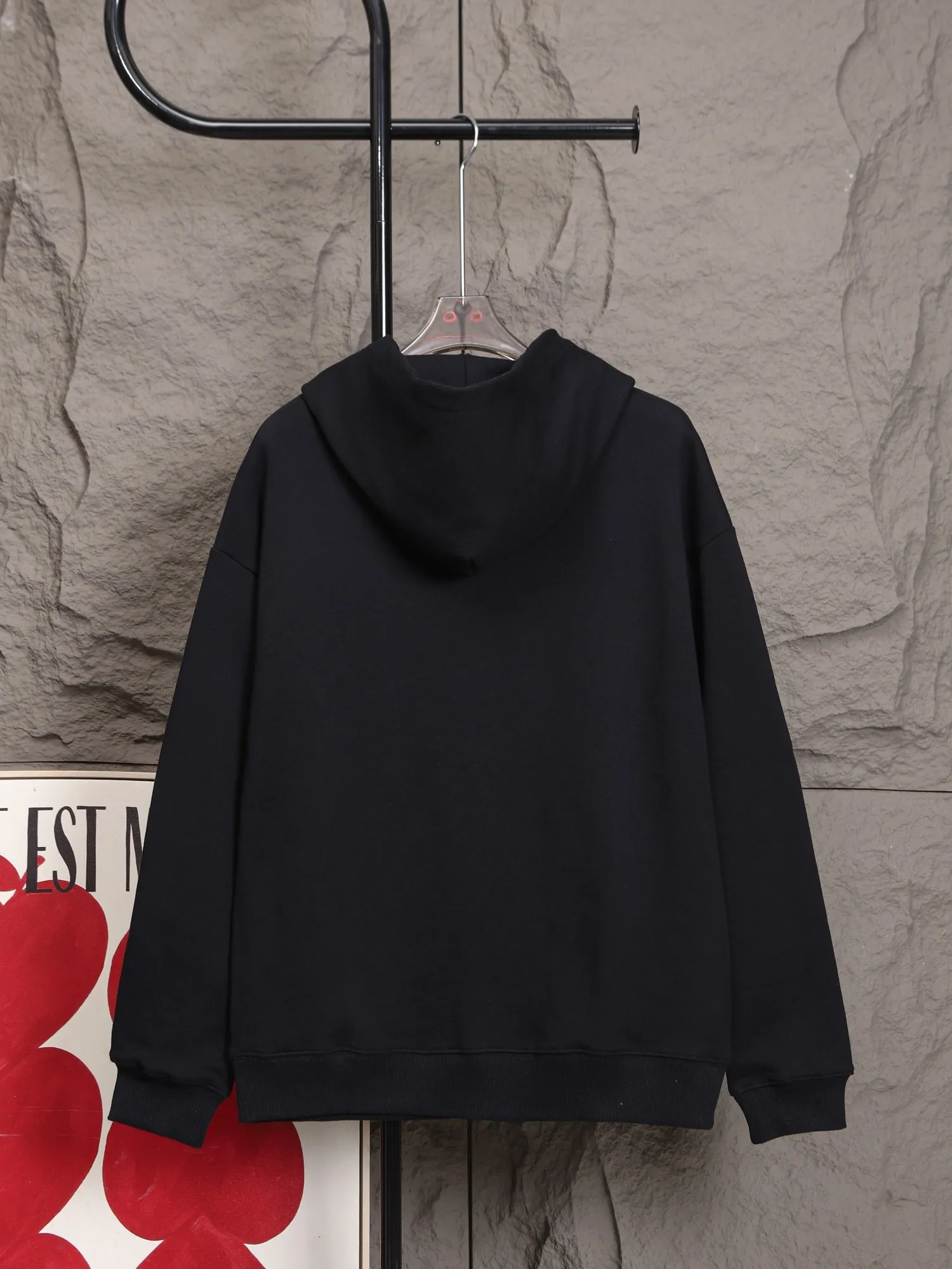 🅿️320 High quality Celine's new hooded sweatshirt, model number B10 Heavy industry graffiti printed letter hooded sweatshirt, added with cartoon elements, custom-made cotton material, mercerized, comfortable and skin-friendly. Following the reactive printing process, contrasting printing technique, exquisite pattern integration, full of ready-to-wear style. Hooded drawstring design, color, black and white, size s-xl