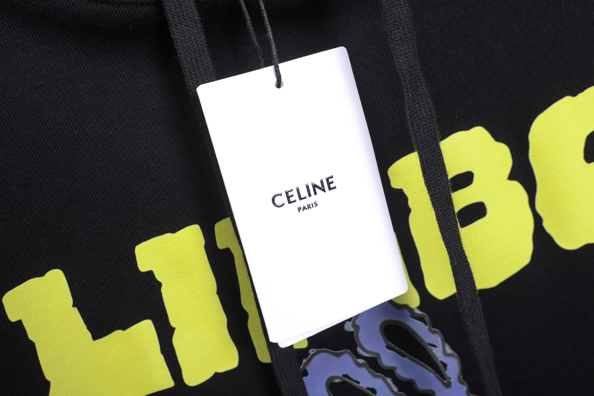 🅿️320 High quality Celine's new hooded sweatshirt, model number B10 Heavy industry graffiti printed letter hooded sweatshirt, added with cartoon elements, custom-made cotton material, mercerized, comfortable and skin-friendly. Following the reactive printing process, contrasting printing technique, exquisite pattern integration, full of ready-to-wear style. Hooded drawstring design, color, black and white, size s-xl