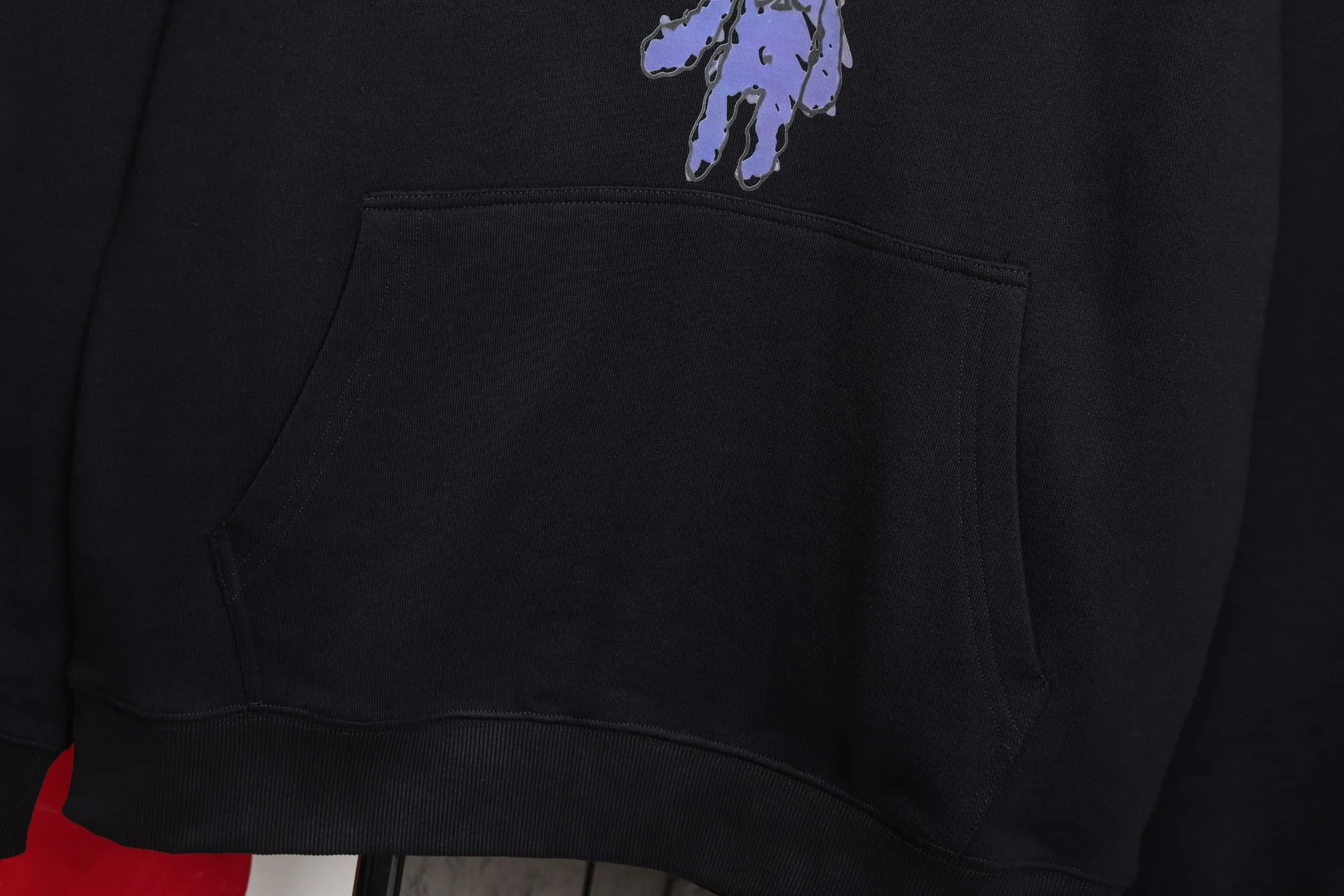 🅿️320 High quality Celine's new hooded sweatshirt, model number B10 Heavy industry graffiti printed letter hooded sweatshirt, added with cartoon elements, custom-made cotton material, mercerized, comfortable and skin-friendly. Following the reactive printing process, contrasting printing technique, exquisite pattern integration, full of ready-to-wear style. Hooded drawstring design, color, black and white, size s-xl