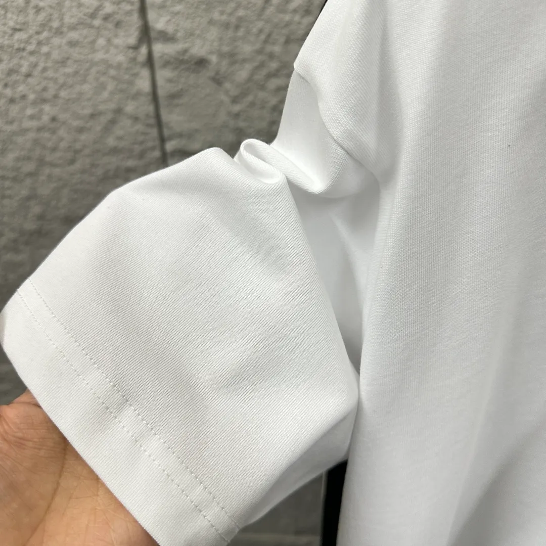 🅿️180 Celi* Celine 2025 spring and summer style Simple letter printing personalized logo Customized double yarn plain cotton fabric Short-sleeved T-shirt Unisex Size: S (90-130 catties) M (120-150 catties) L (140-165 catties) XL (160-180 catties) XXL (180-210 catties) Color: black white