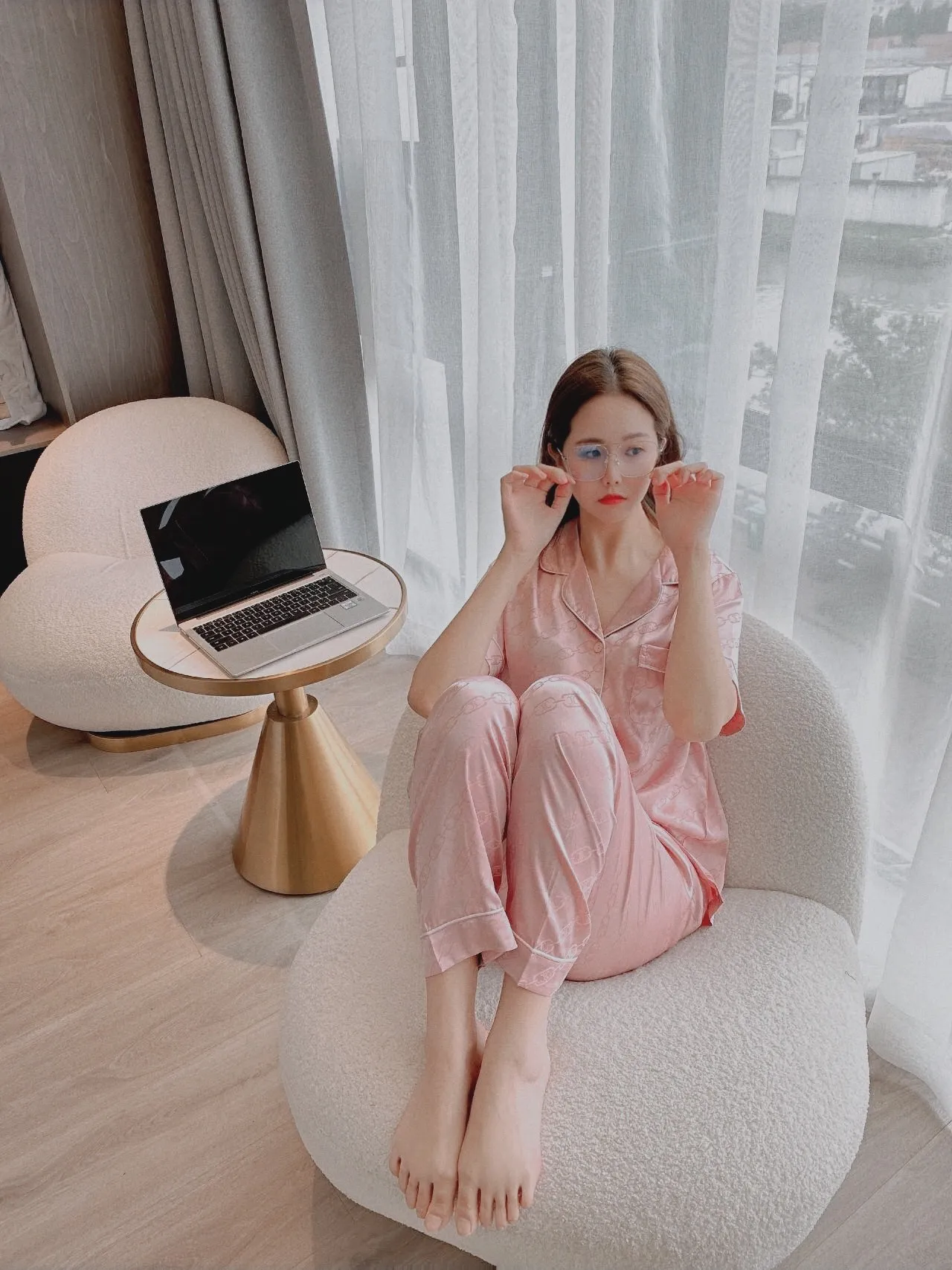 🅿️360 CELINE home wear, high-definition Korean silk fabric, skin-friendly, soft and comfortable Size: XS～M