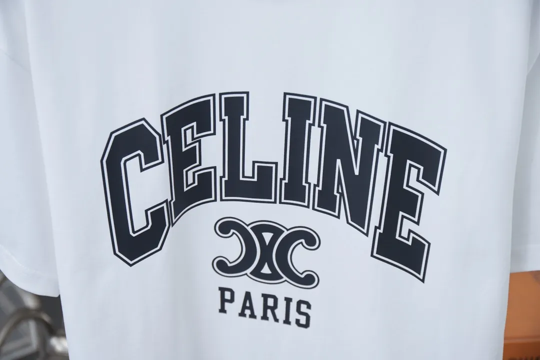 🅿️180 CELIN*25SS early spring new style, letter printed short sleeves, light luxury, a must-have item for daily commuting for men and women, correct version, welcome to compare, detailed features · 320g 100% pure cotton double yarn jersey fabric · Special thickened 32 pieces of double-strand 1X1 thread in the same vat custom dyeing · Silk screen environmentally friendly letter logo printing pattern · Double needle stitching cross-stitching process · Original main mark, washed tag, brand moisture-proof paper packaging Color: black/white Size: S/M/L/XL