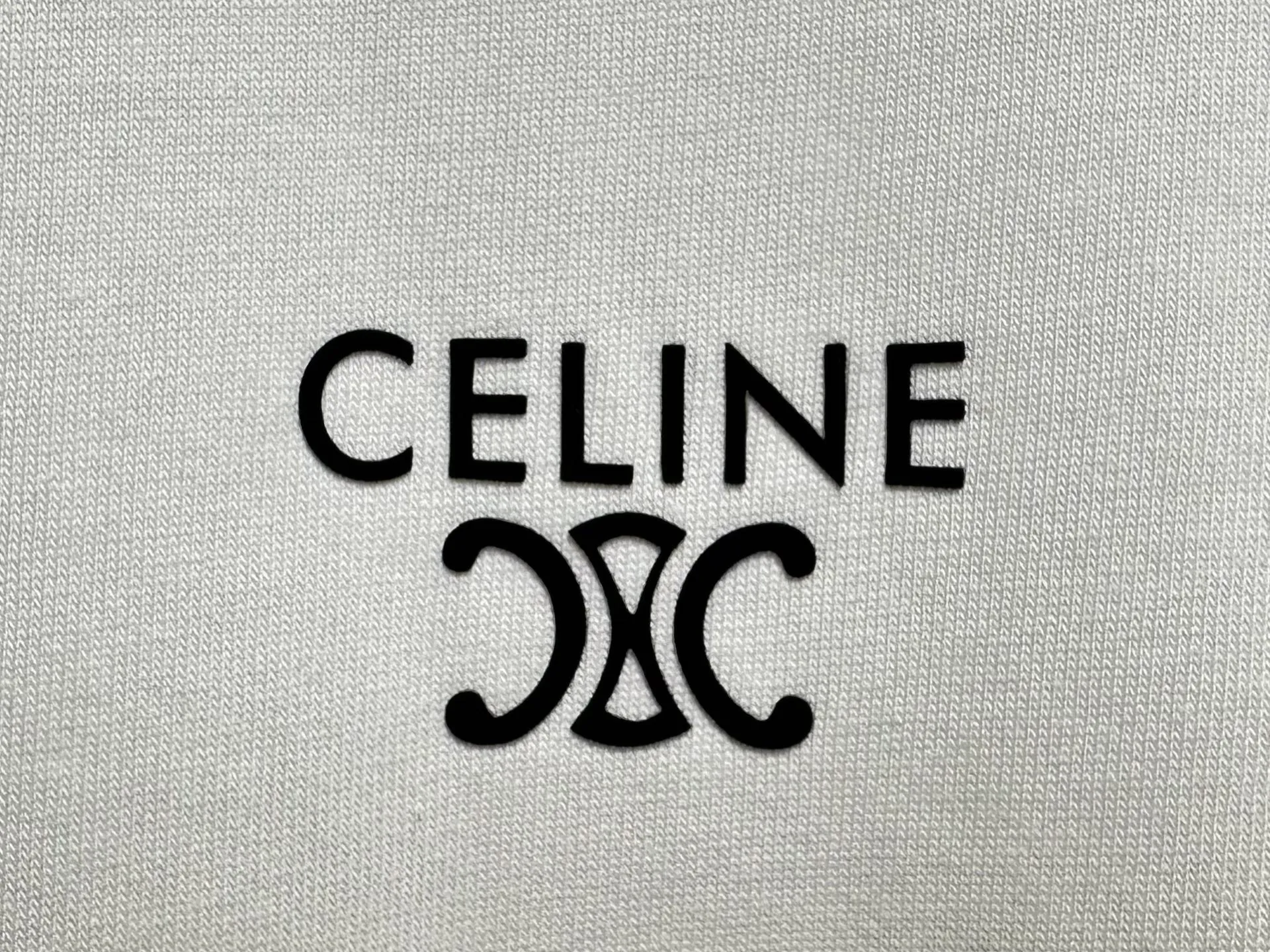 🅿️170 [CELINE] Celine 24ss letter logo short-sleeved T-shirt. Pure cotton double yarn jersey fabric, custom-dyed in the same vat, special thickened 32 pieces, double-strand 1×1 rib, double-needle sewing and cross-stitch technology, original main mark, washed tag, moisture-proof paper packaging, color: black, white, size: XS-L