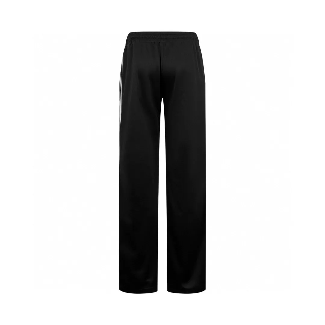 🅿️430 [Exclusive supply] Celine Arc de Triomphe embroidered webbing trousers. Original purchase and development of 9,300. The fabric is made of customized recycled condensation double-sided silk. Silky and delicate, as if caressing the early morning dew. Comfortable and close to the skin. The softness of off-white and the depth of black collide to form a strong visual impact. The contrasting string webbing on the side gives a unique sense of line. The iconic CELINE Arc de Triomphe embroidery is embellishment and is highly recognizable. Outlined with smooth straight lines, from the waist to the trouser legs in one go, interpreting the profound connotation of French elegance. A rare wear product, using imported machine embroidery technology. Using advanced computer control systems and precision mechanical components to realize the Arc de Triomphe embroidery operation with high precision. The lines are smooth and delicate, and the pure hand-made seamless webbing edge blending process uses special hand stitching to sew from the inside of the webbing and trouser legs. Hidden routing and fine stitching. The webbing is perfectly integrated with the trouser legs, presenting a simple and smooth appearance. The fabrics are washed and have a better hand feel. It is not easy to deform, shrink or fade, and maintains long-term beauty. Size:S/M/L/XL